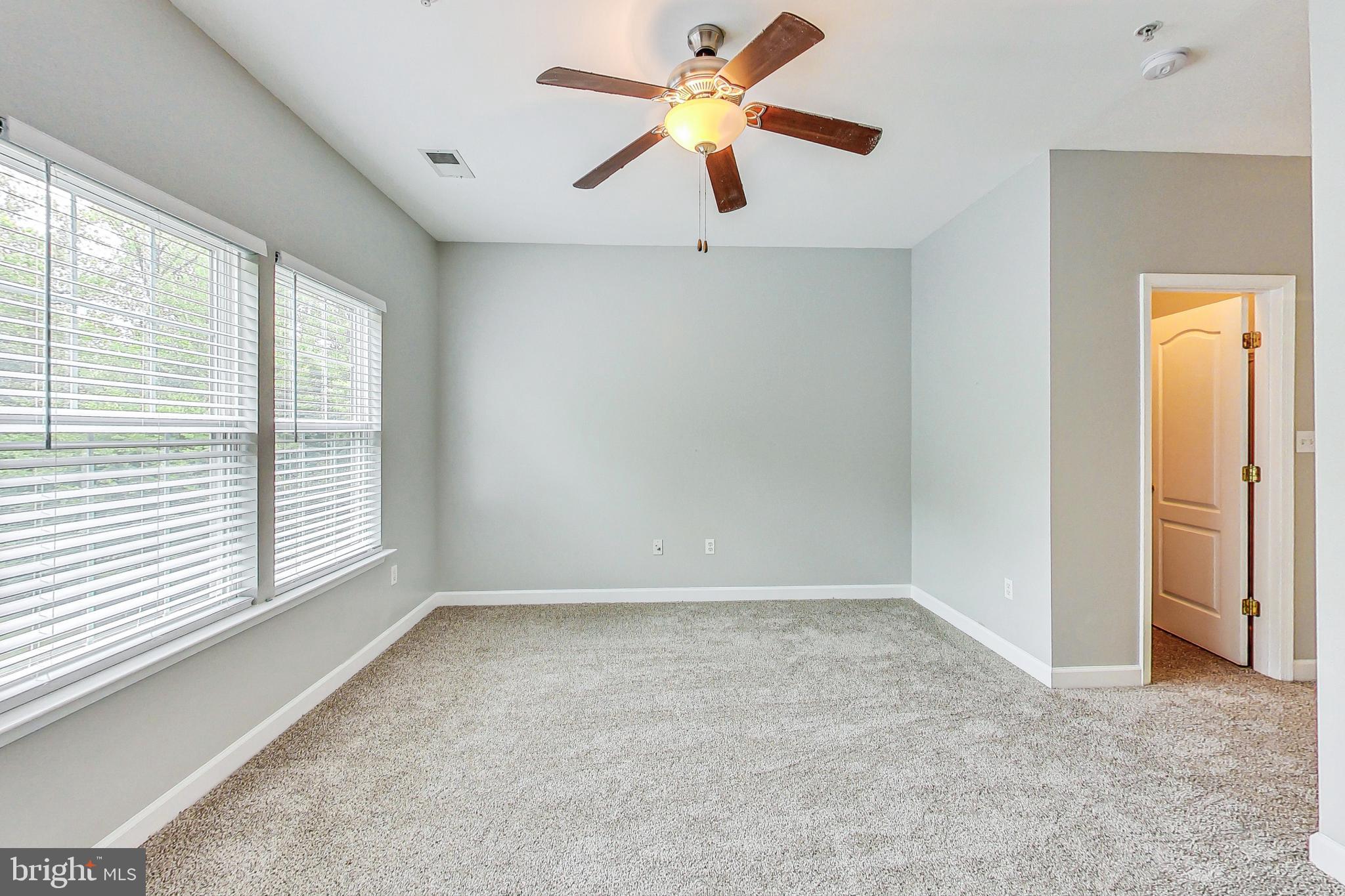 RUSSETT - Residential Lease