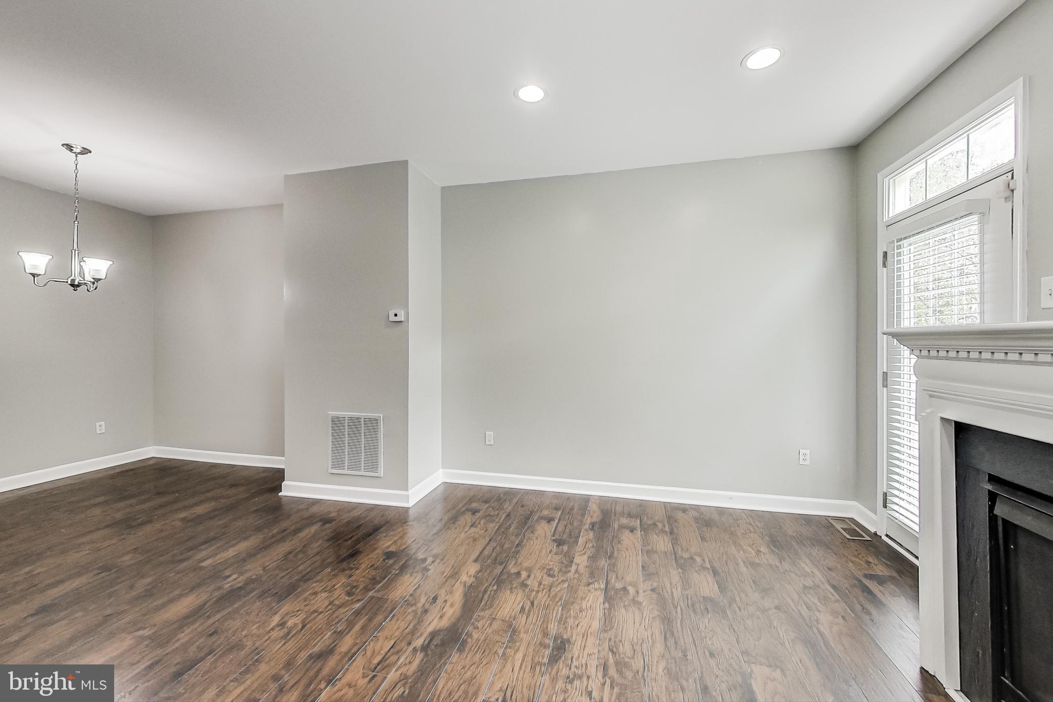 RUSSETT - Residential Lease