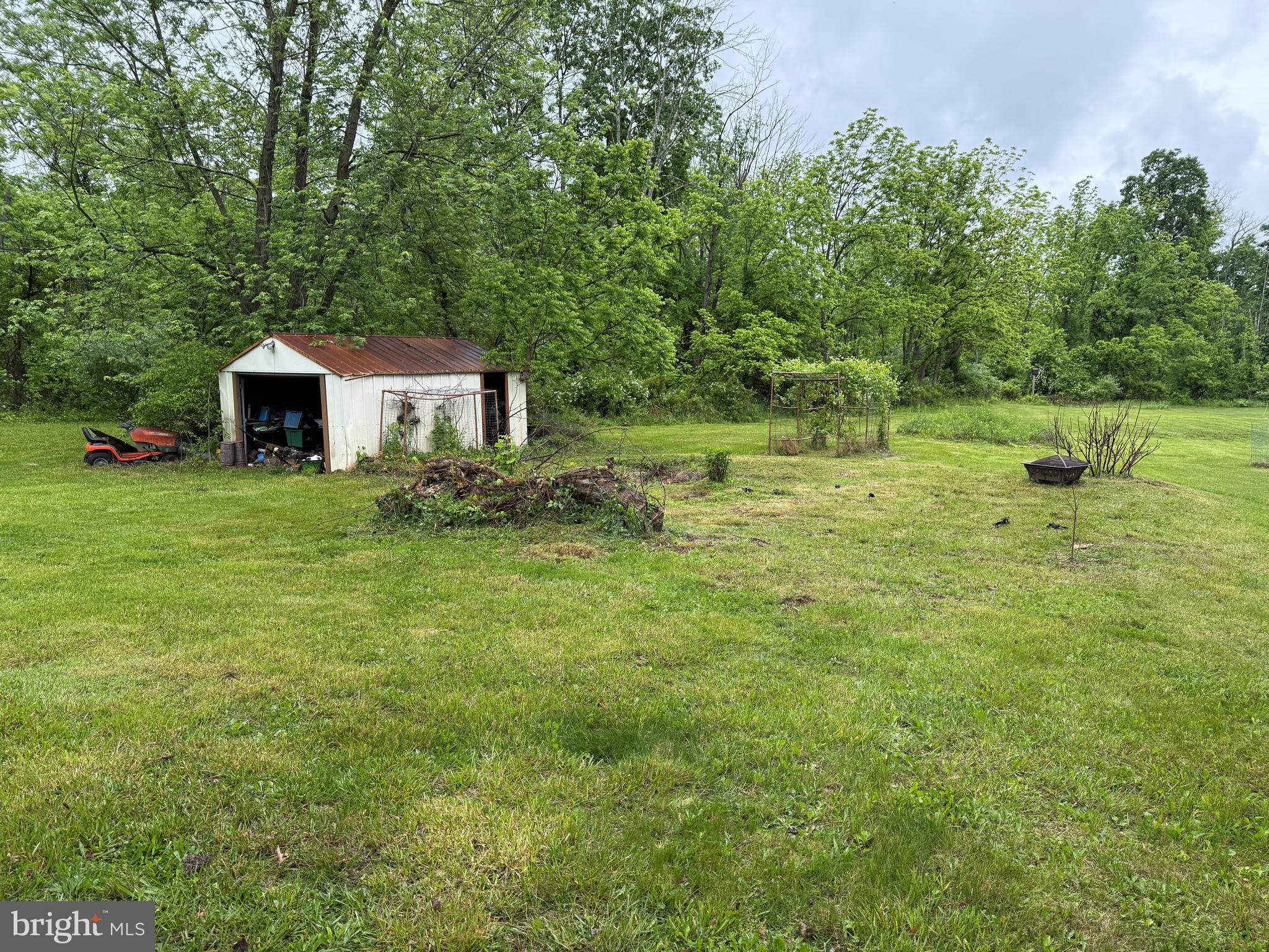 106 MARON ROAD