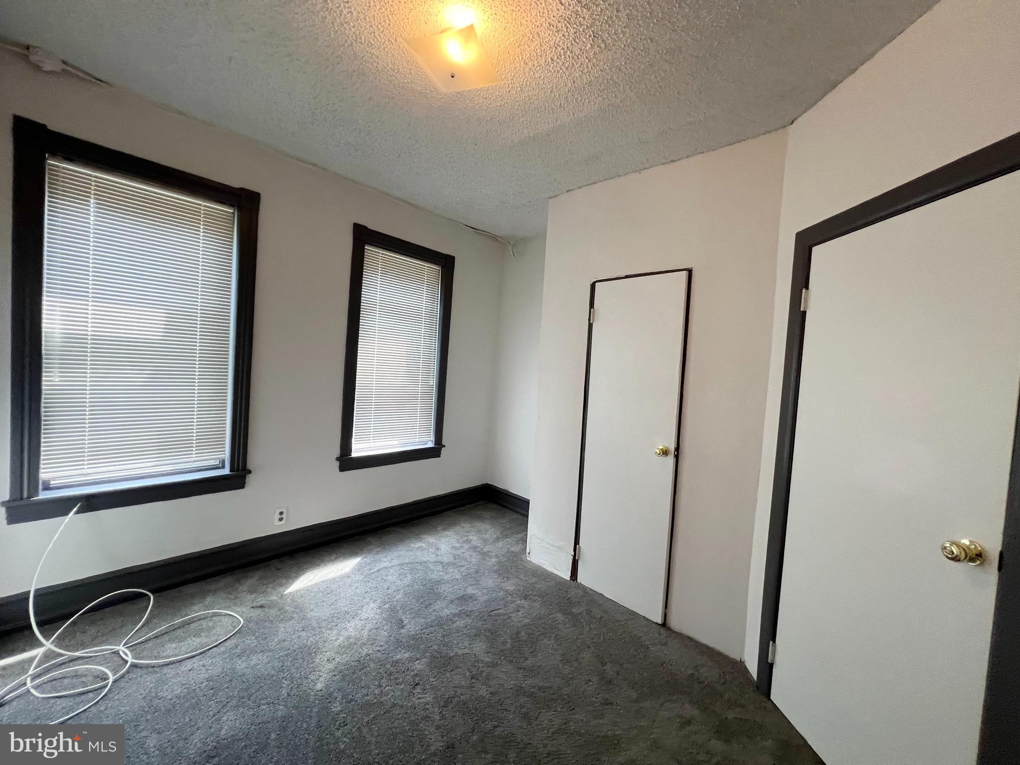 COBBS CREEK - Residential