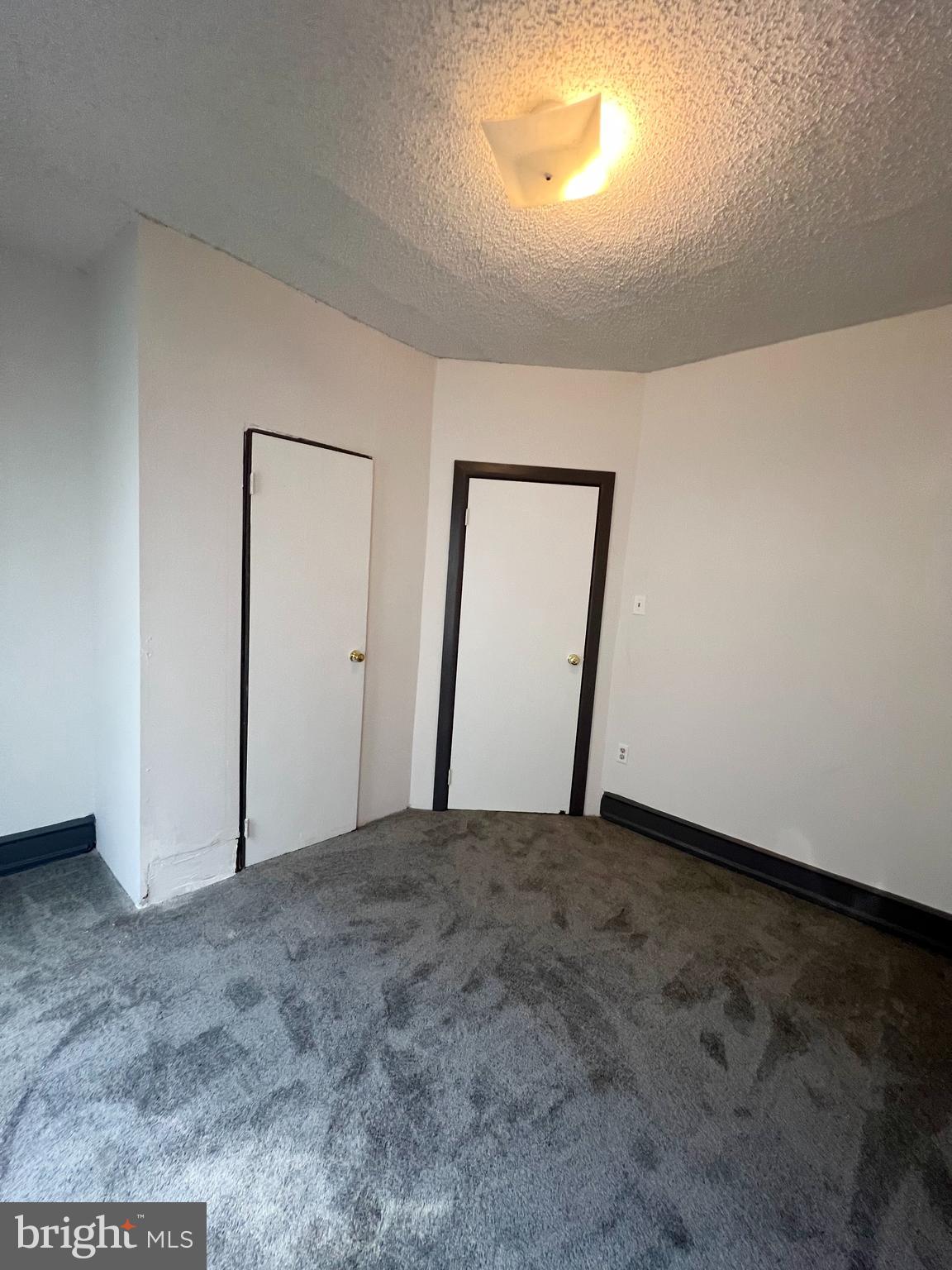 COBBS CREEK - Residential