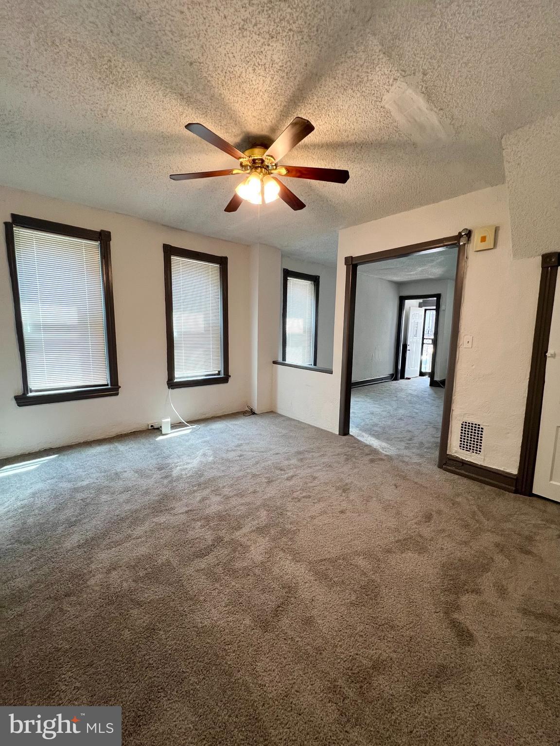 COBBS CREEK - Residential