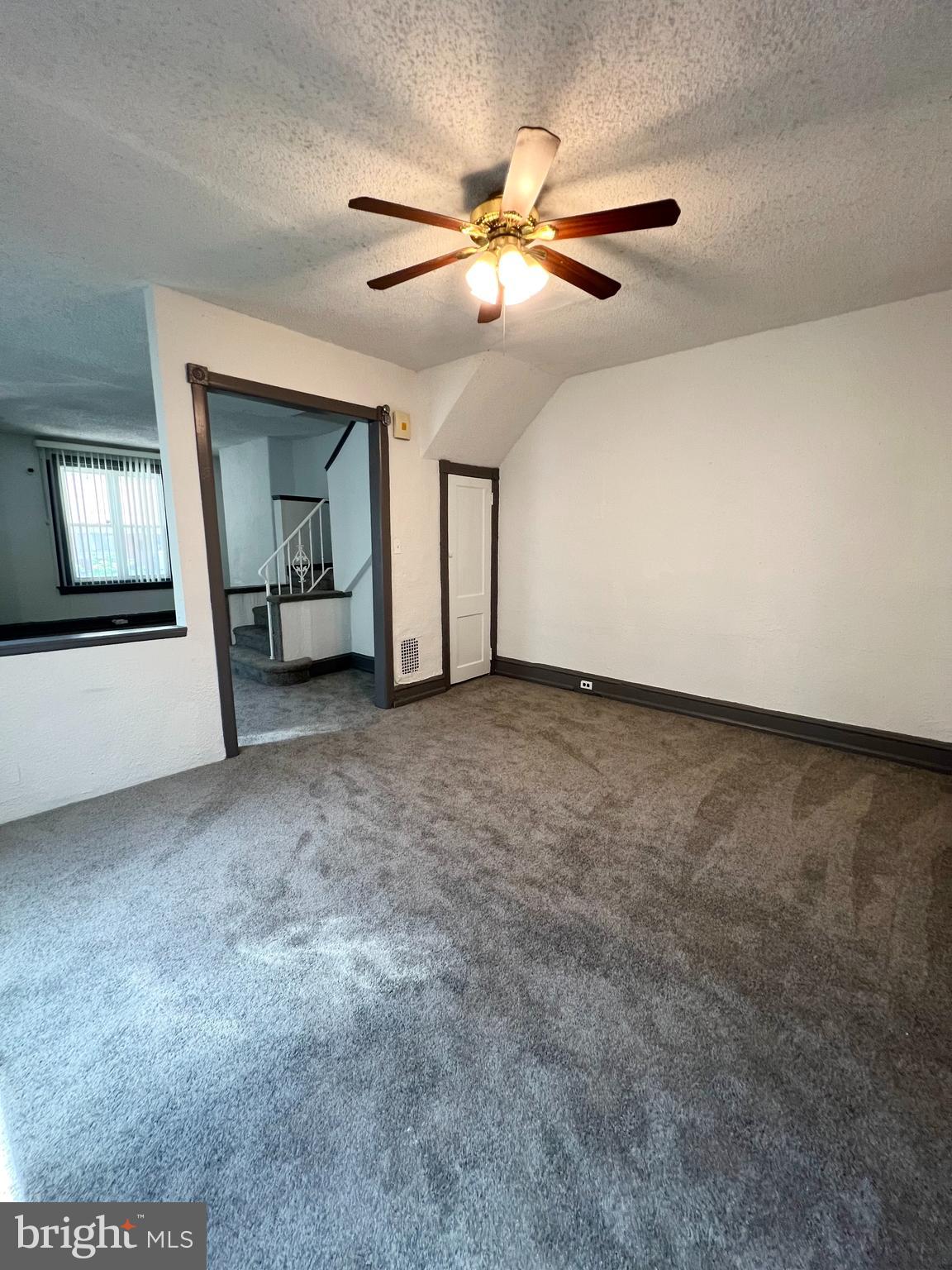 COBBS CREEK - Residential