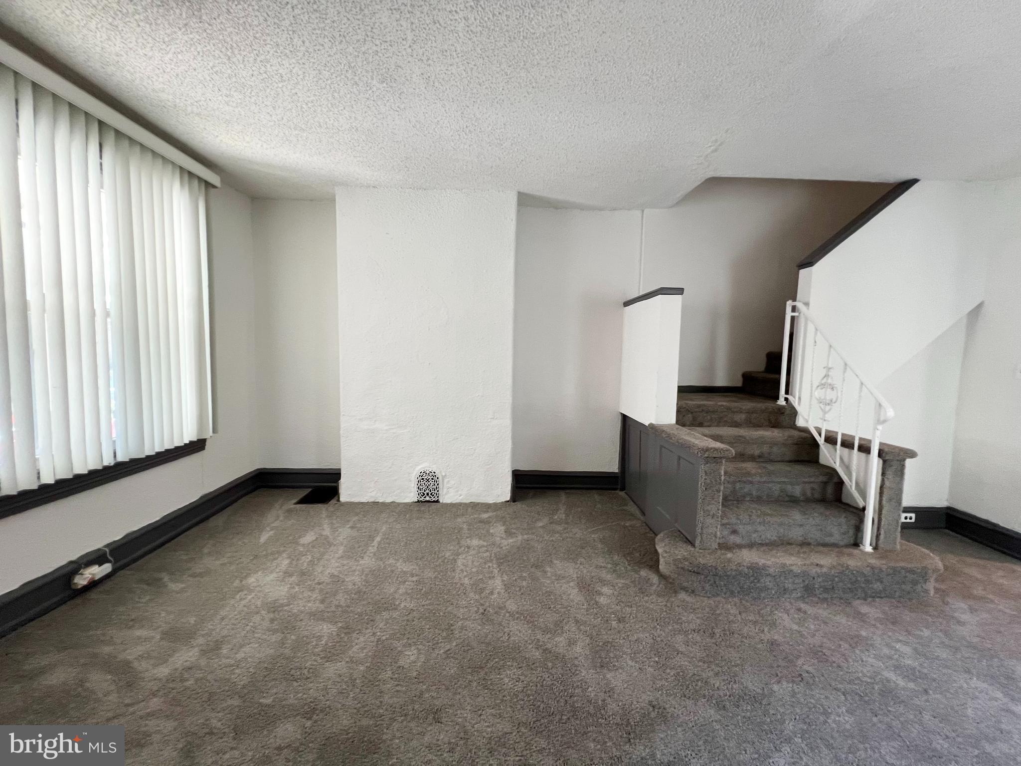 COBBS CREEK - Residential