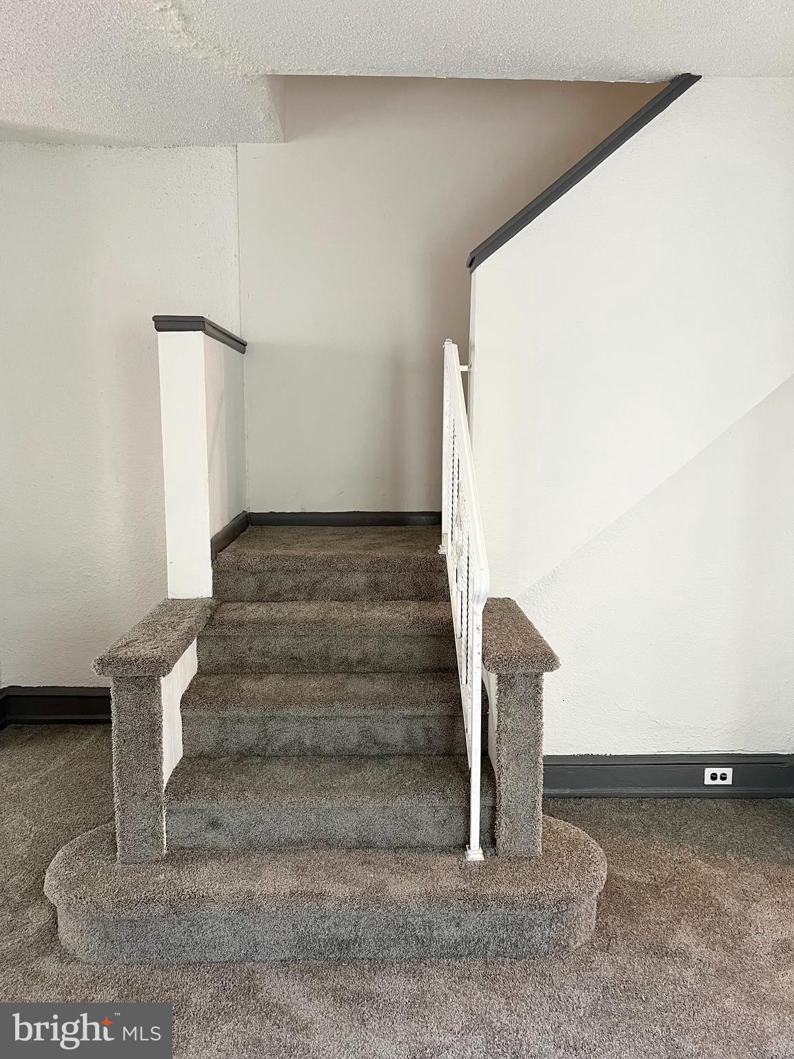 COBBS CREEK - Residential