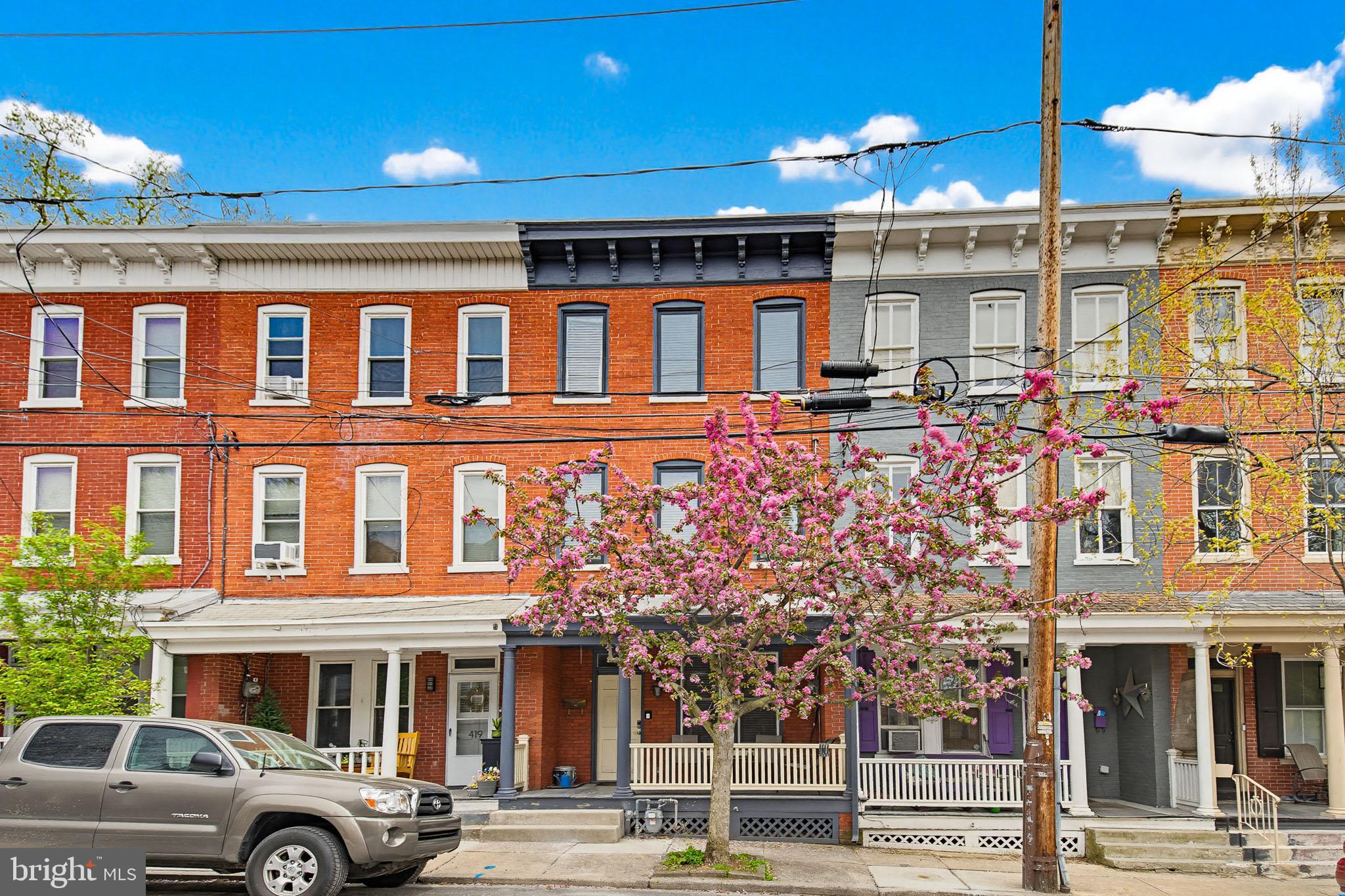 417 LANCASTER AVENUE