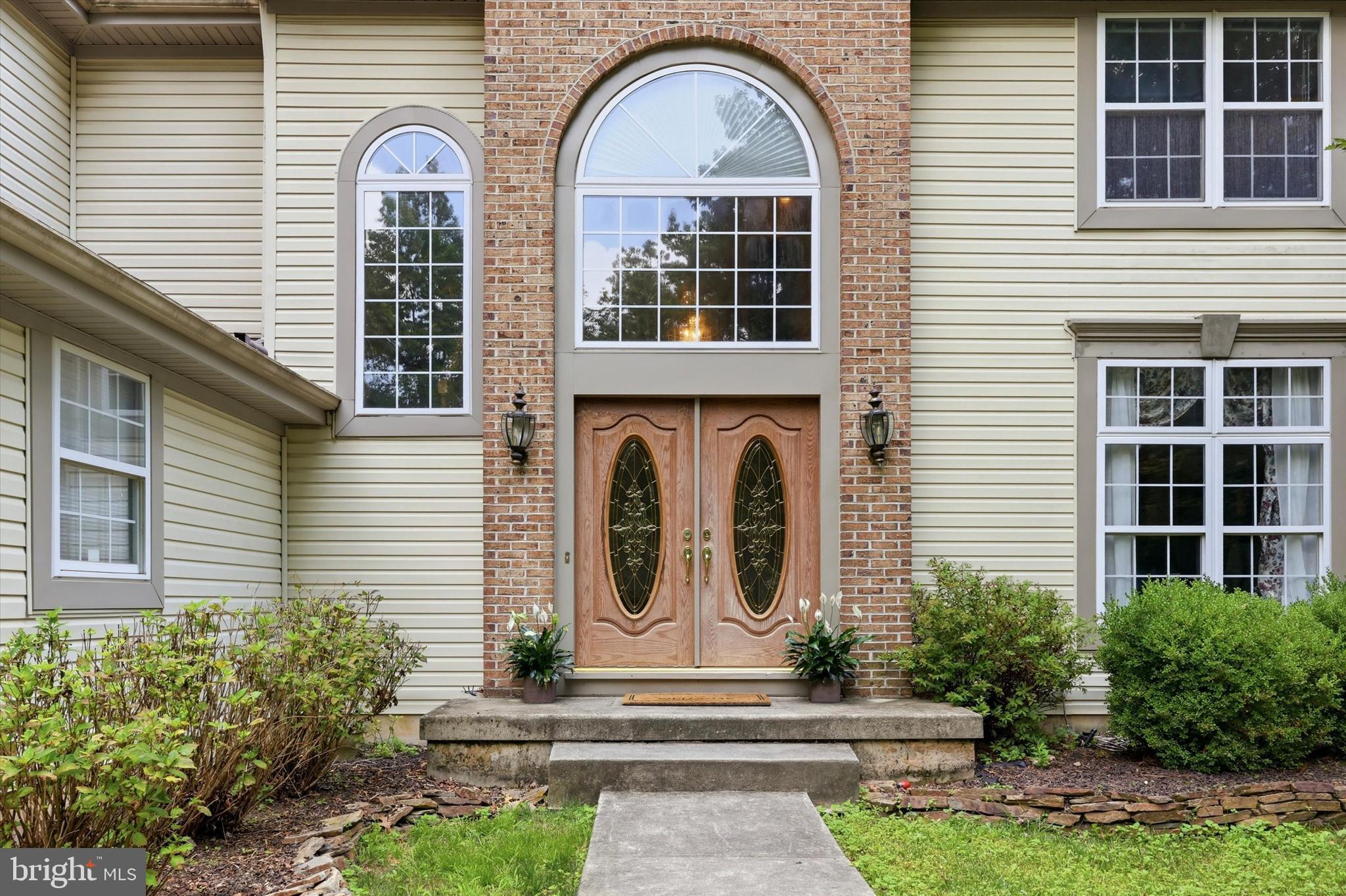 1708 MALLARD COURT