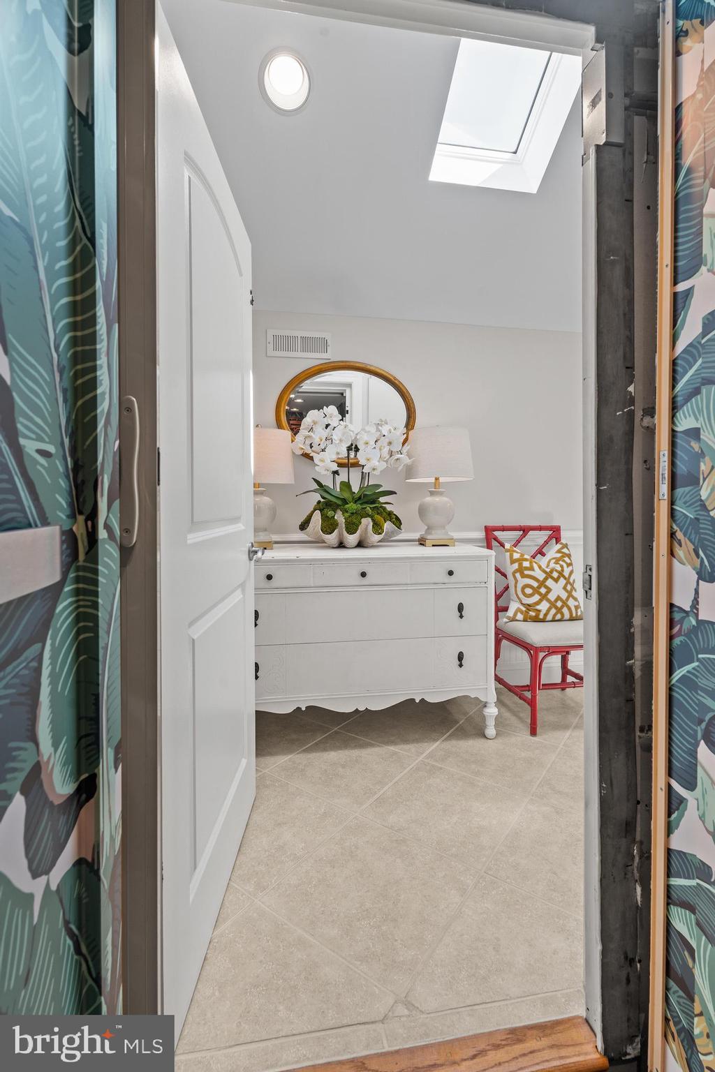 MALLARD COVE ON THE BAY - Residential