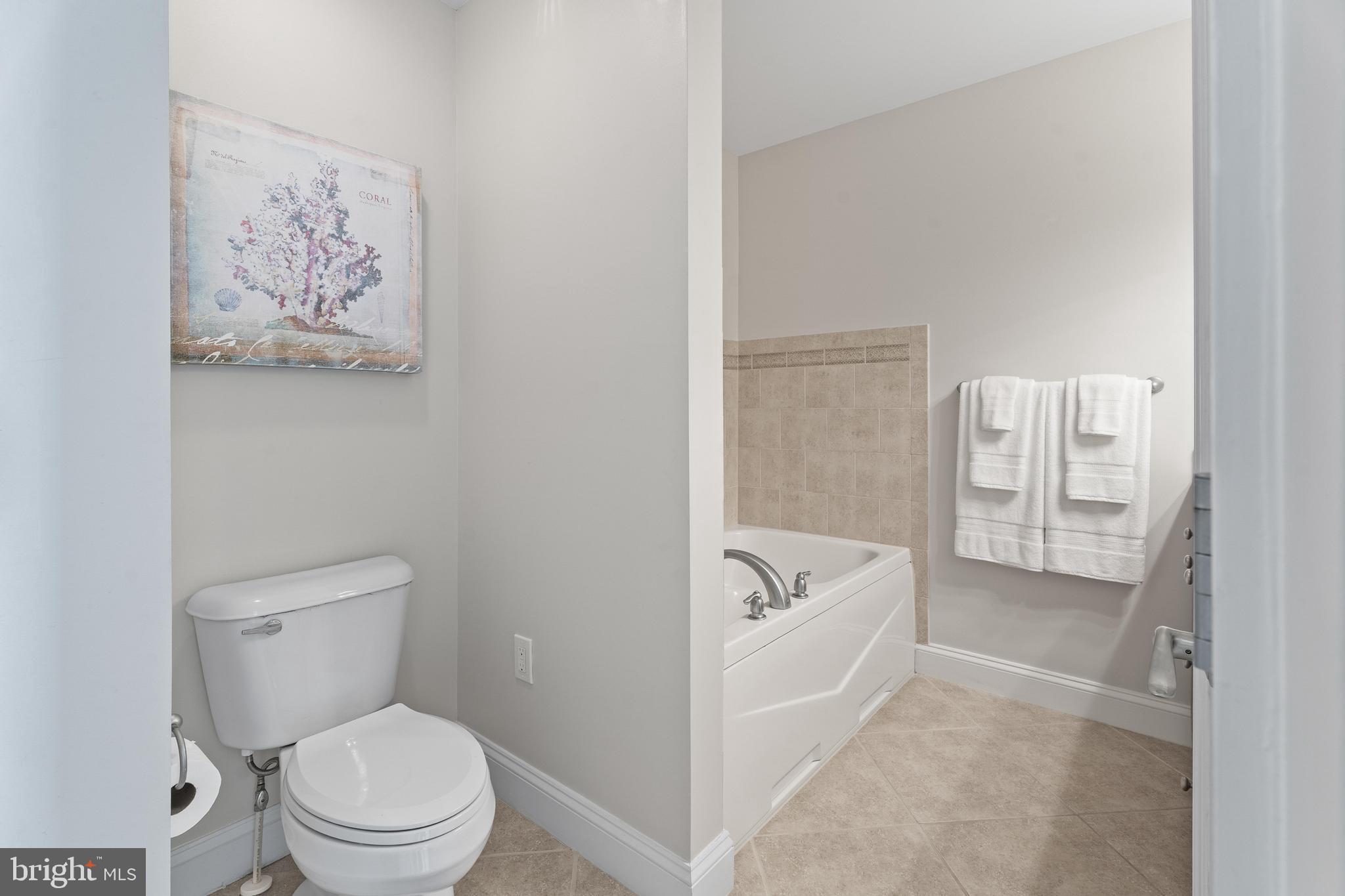 MALLARD COVE ON THE BAY - Residential