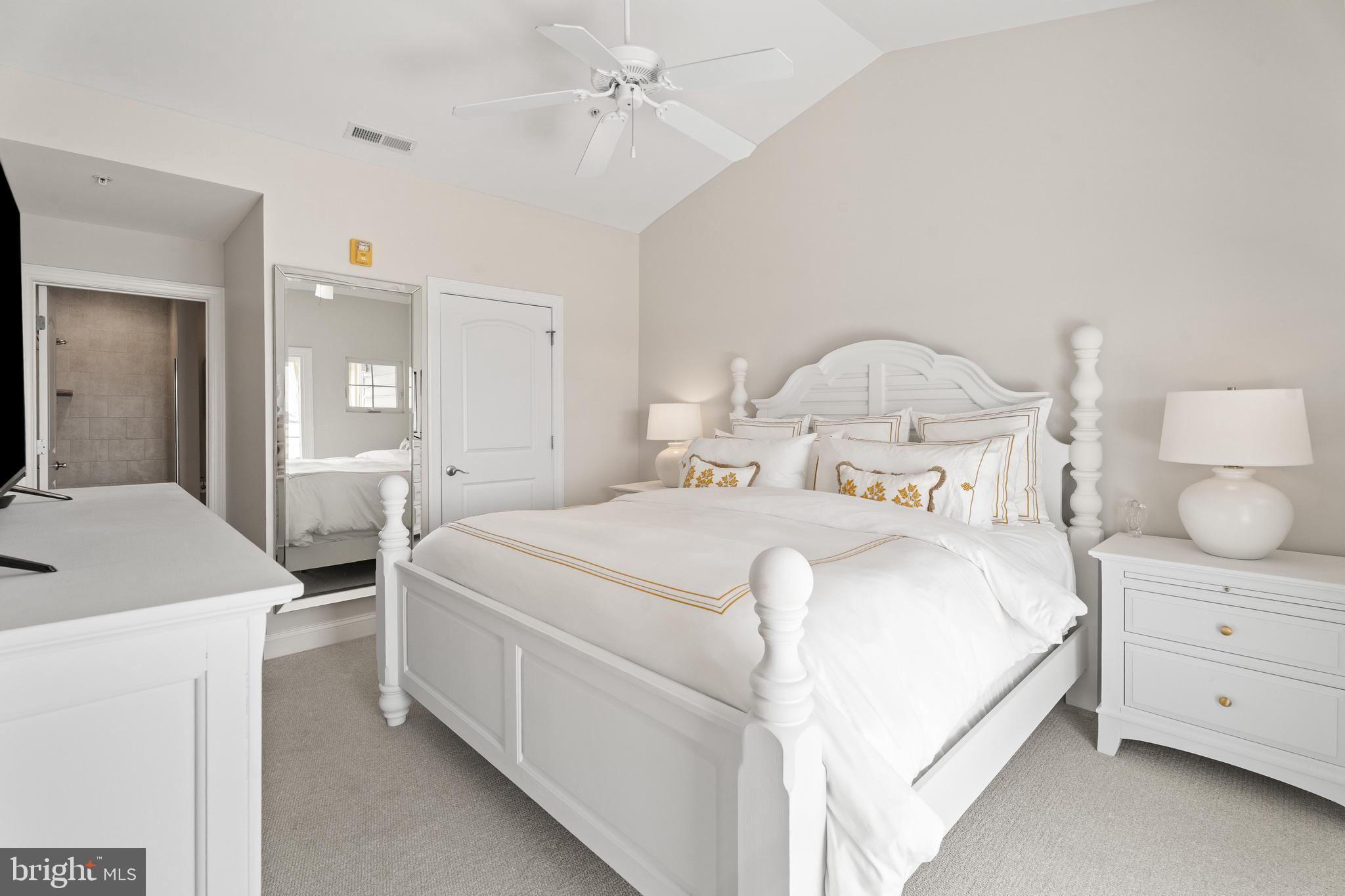 MALLARD COVE ON THE BAY - Residential