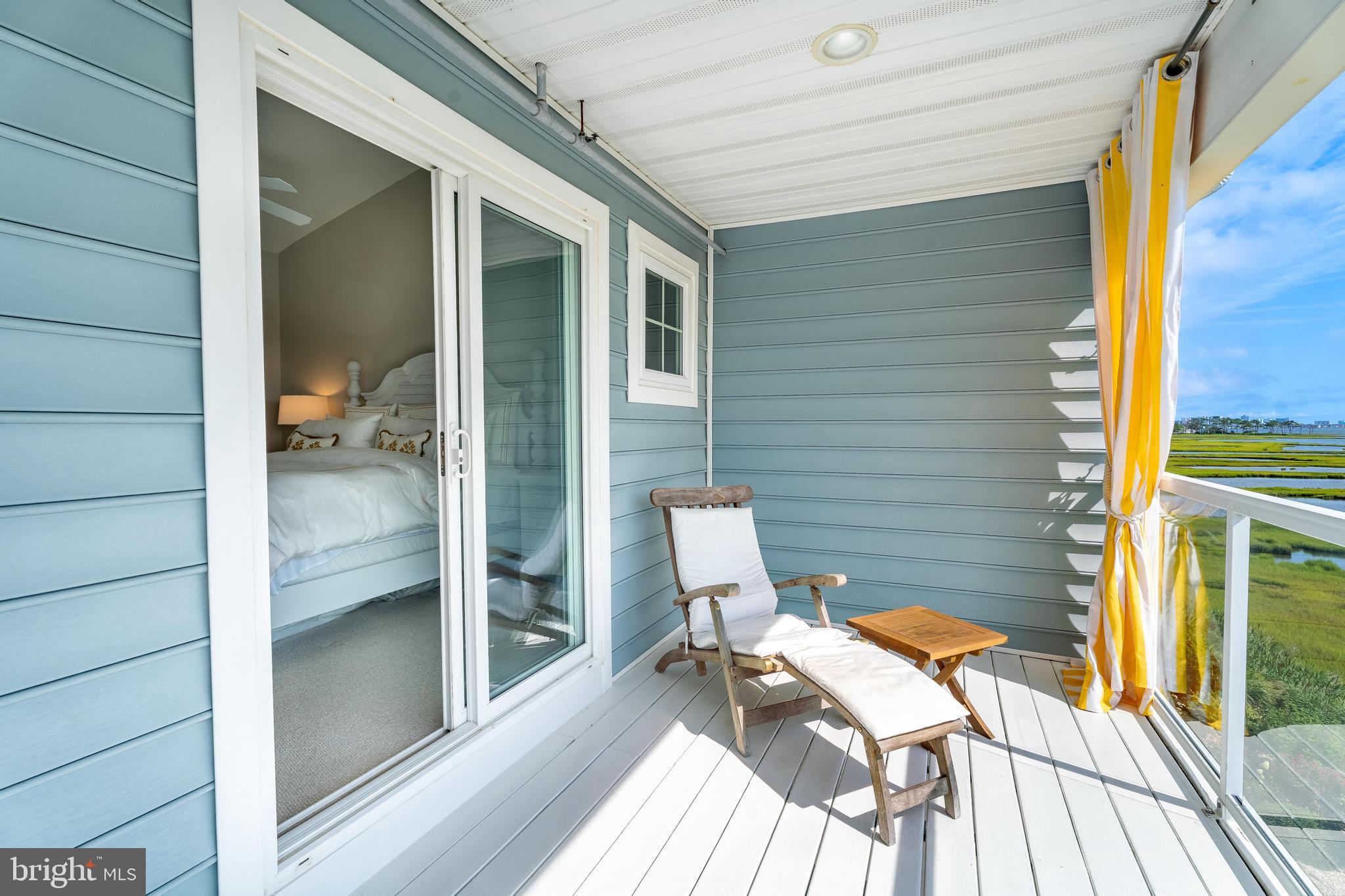 MALLARD COVE ON THE BAY - Residential