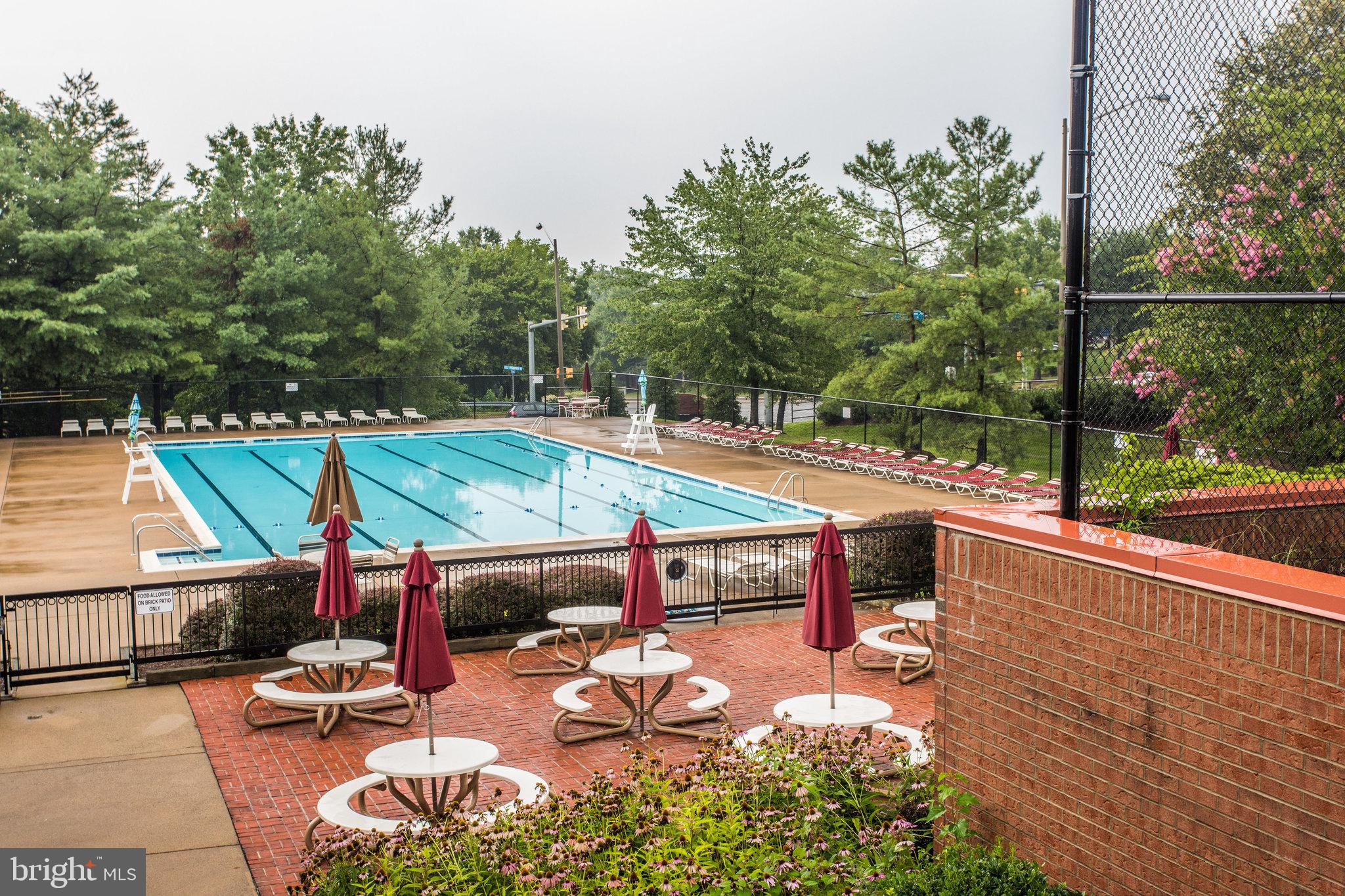 CENTRE RIDGE - Residential