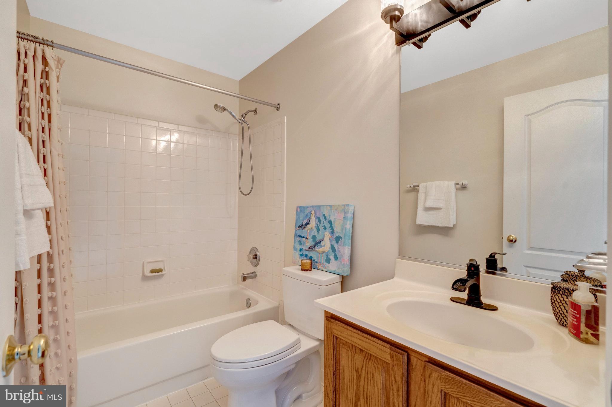 CENTRE RIDGE - Residential