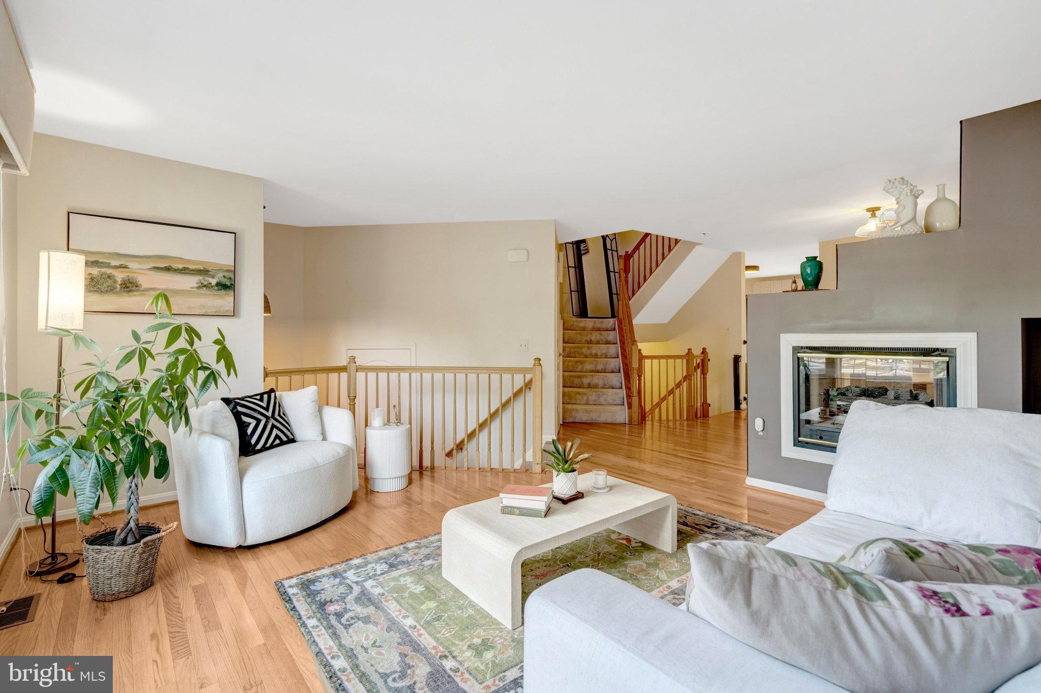 6411 KNAPSACK LANE