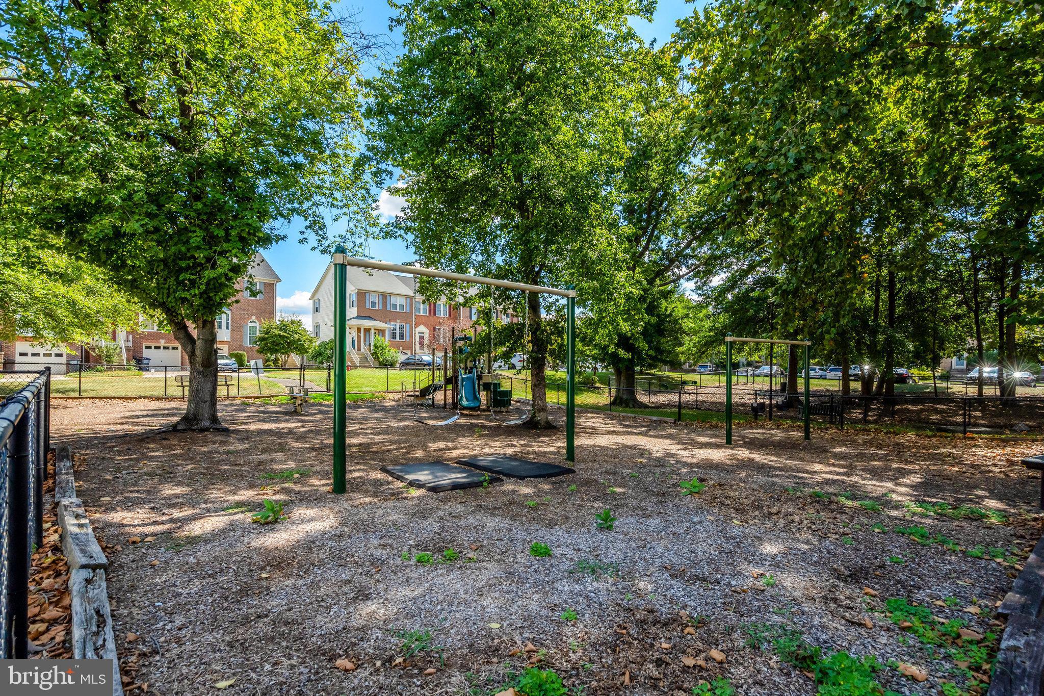 CENTRE RIDGE - Residential