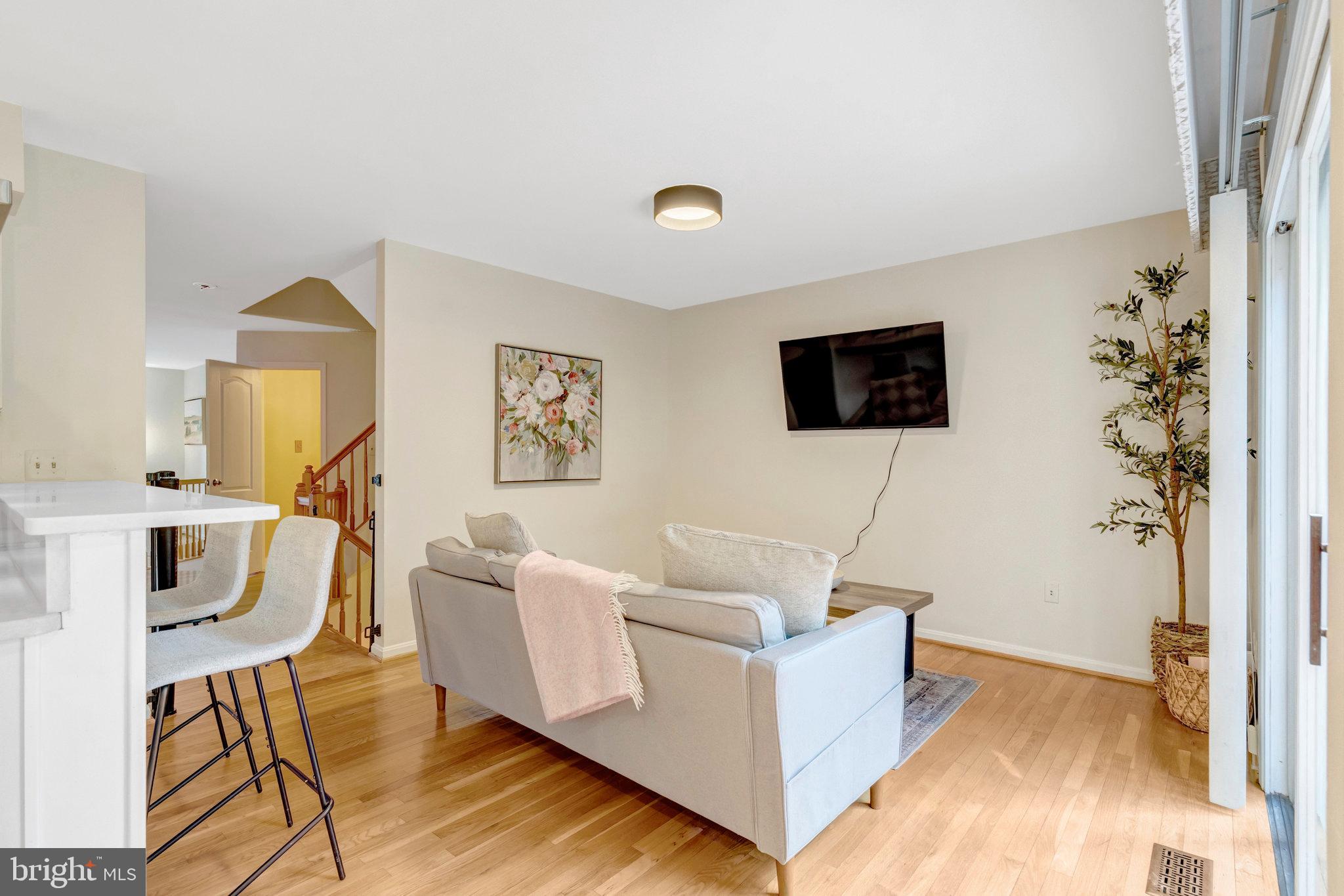 CENTRE RIDGE - Residential