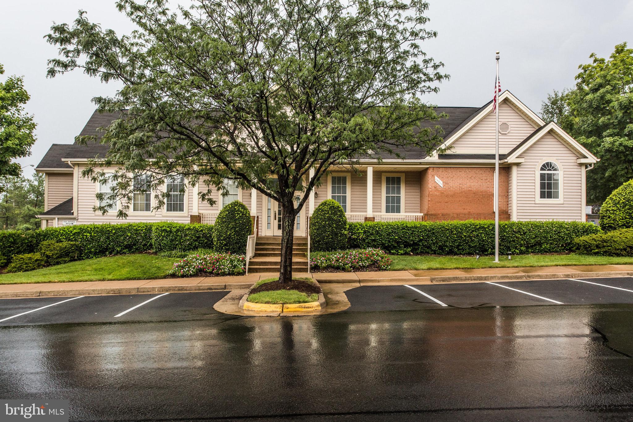 CENTRE RIDGE - Residential