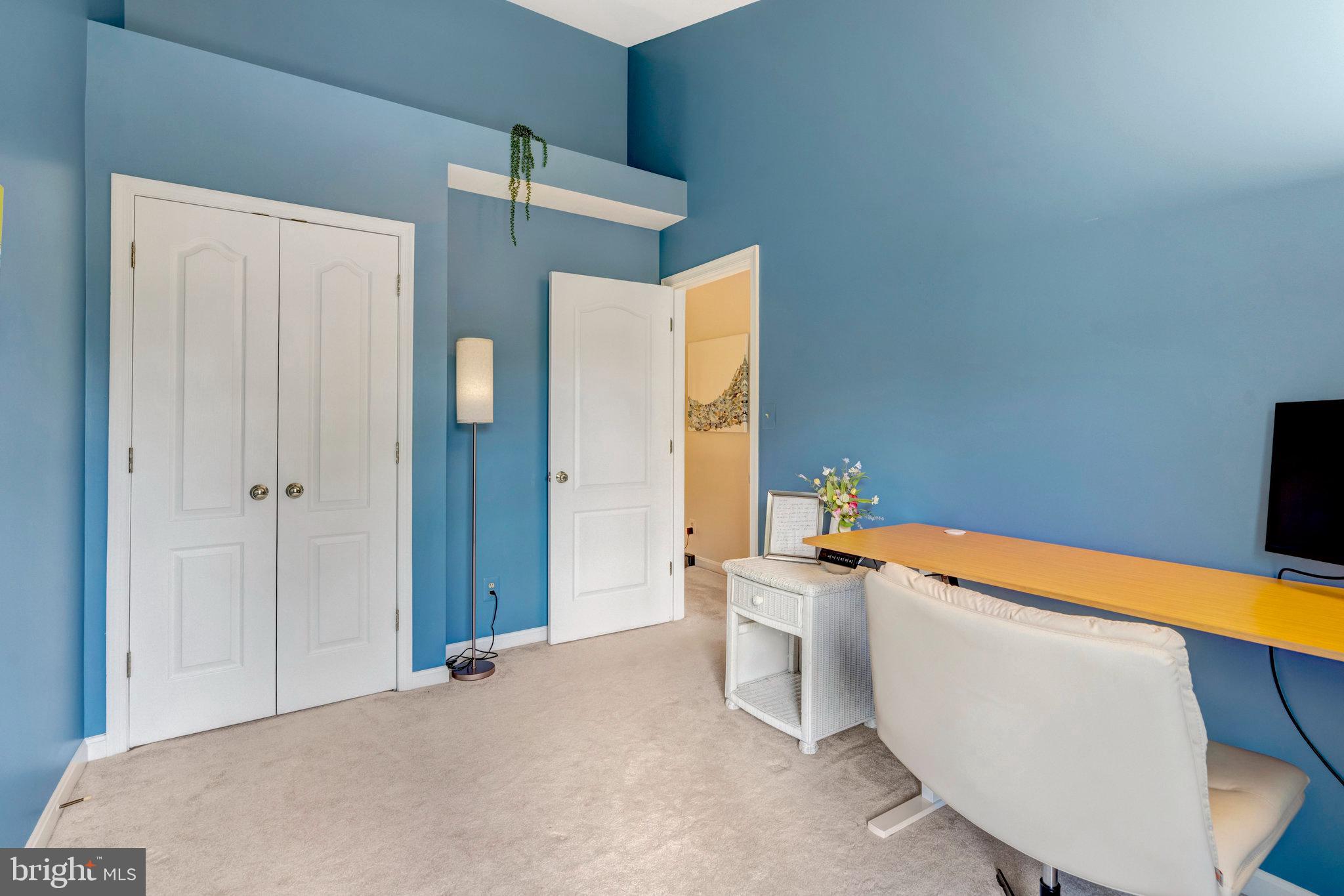 CENTRE RIDGE - Residential