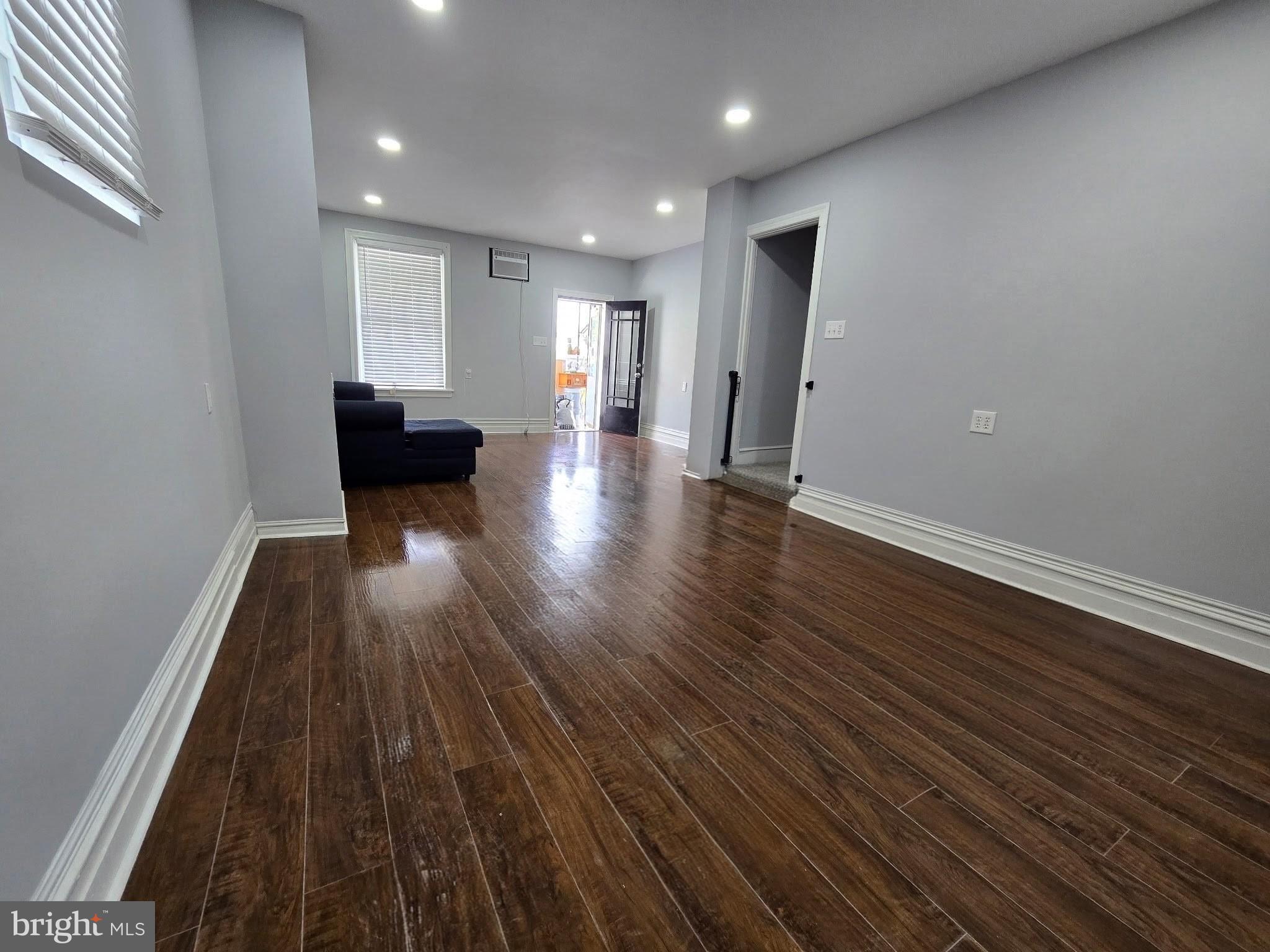 349 POPLAR STREET