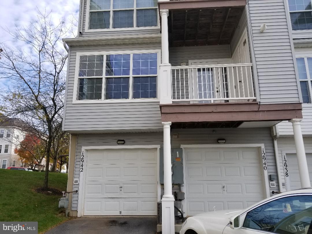 VILLAGE AT TOWN CENTER - Residential Lease