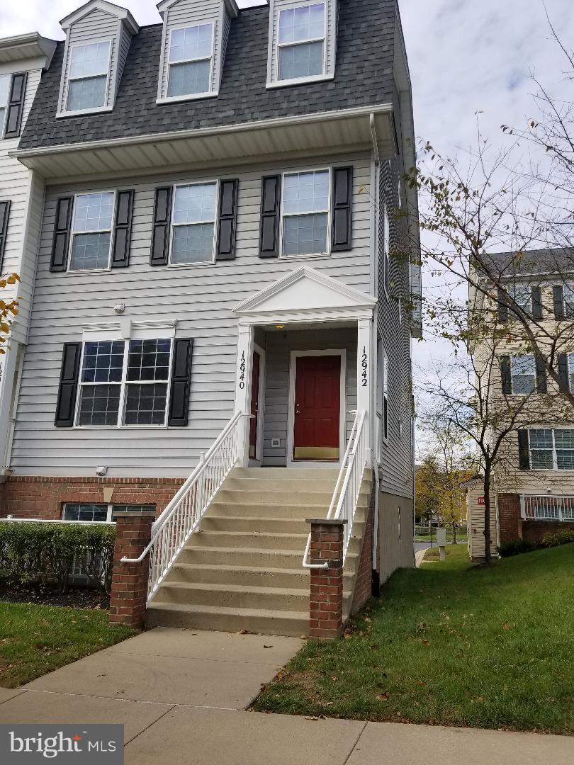 VILLAGE AT TOWN CENTER - Residential Lease