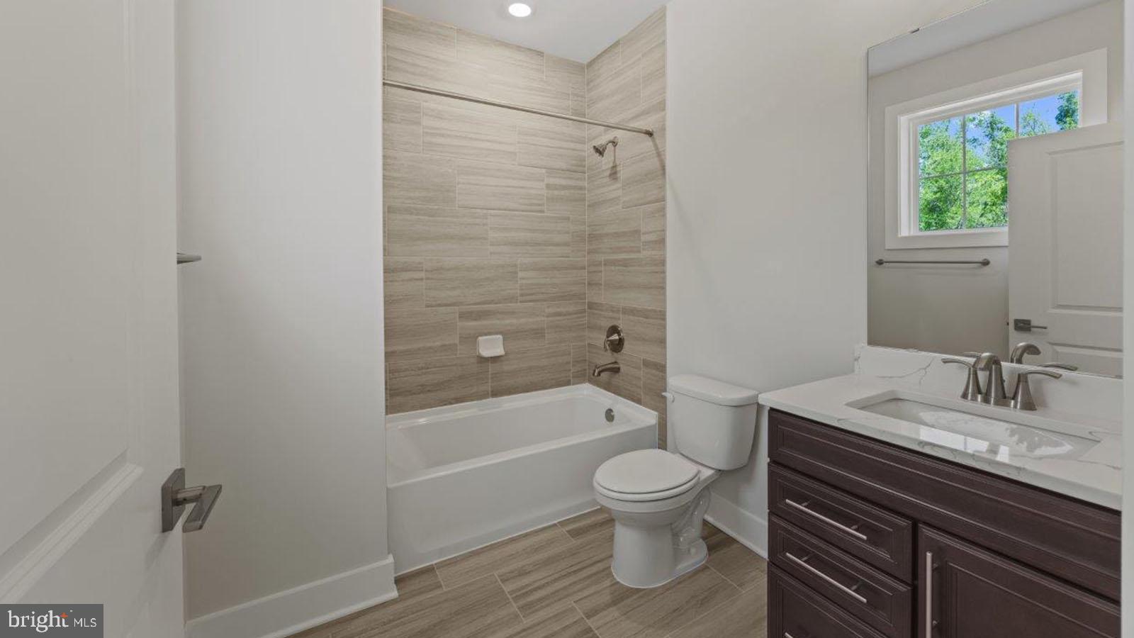 MARSHALL'S LANDING - Residential