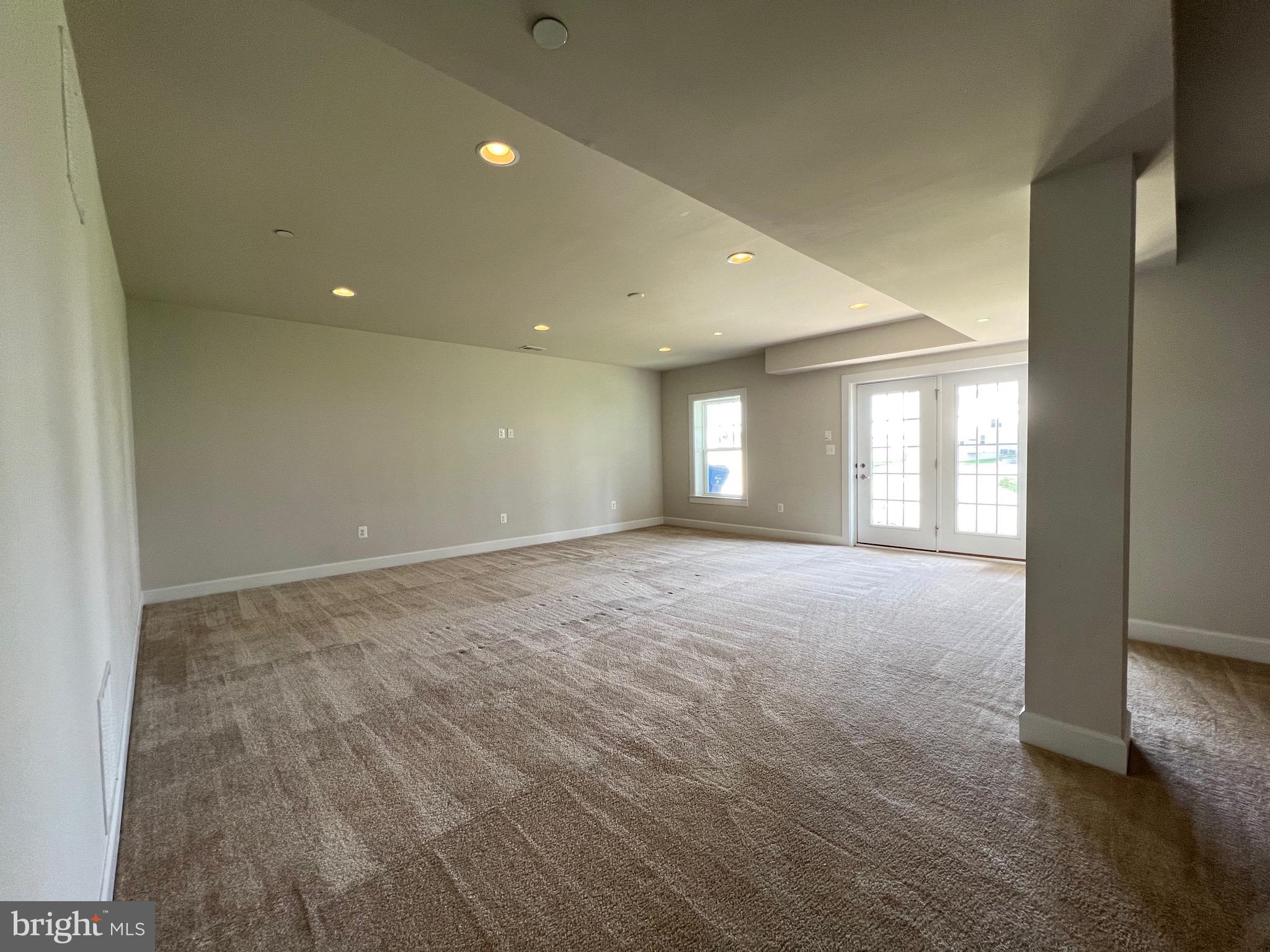 MAPLE LAWN SOUTH - Residential Lease