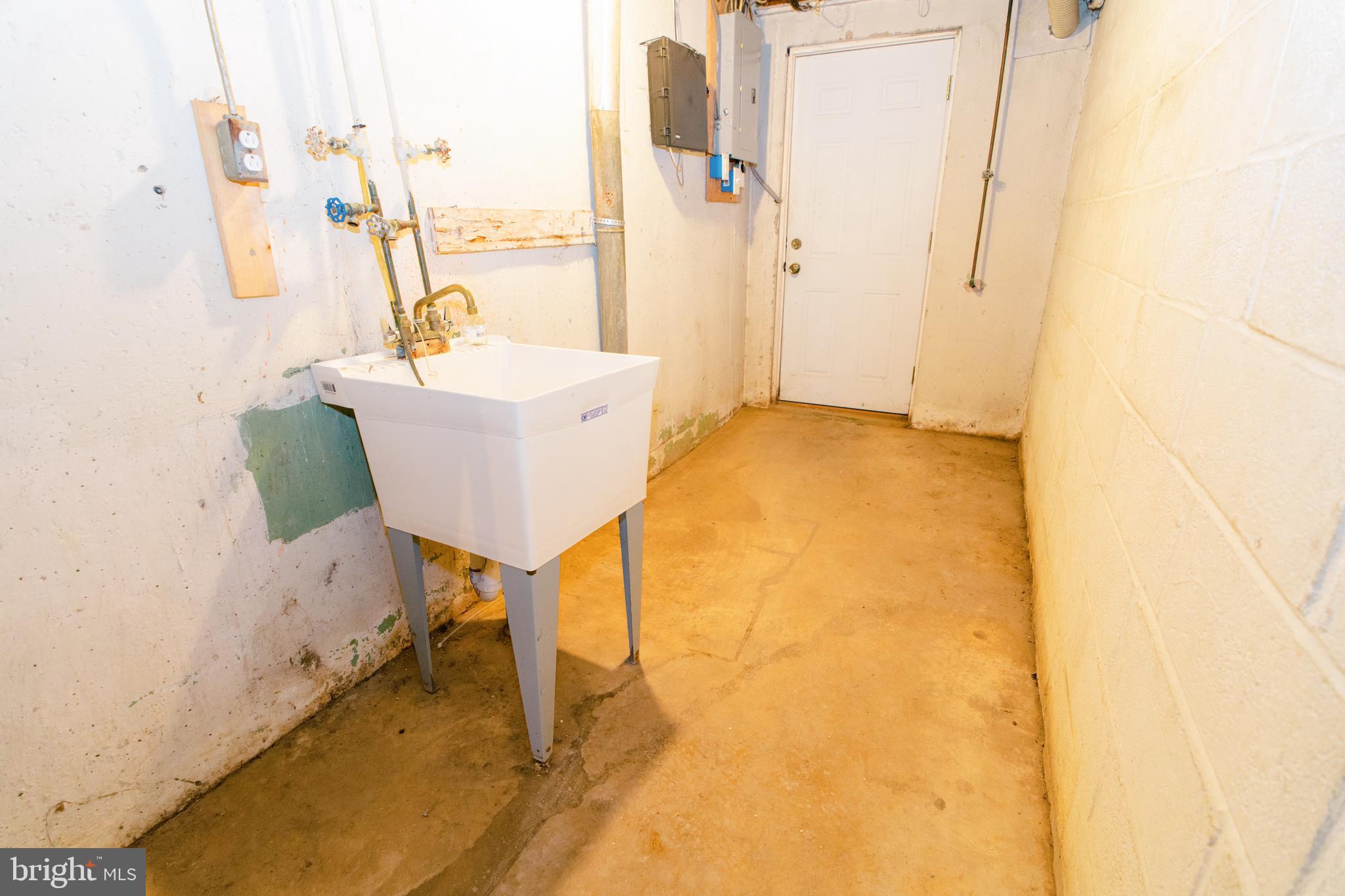 LEXINGTON PARK - Residential