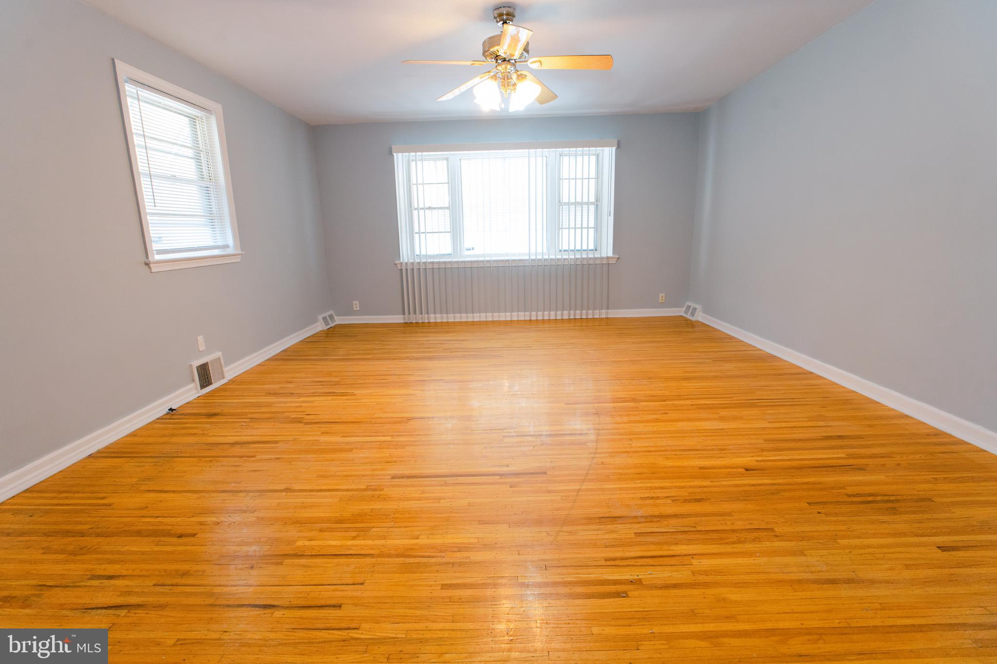 LEXINGTON PARK - Residential