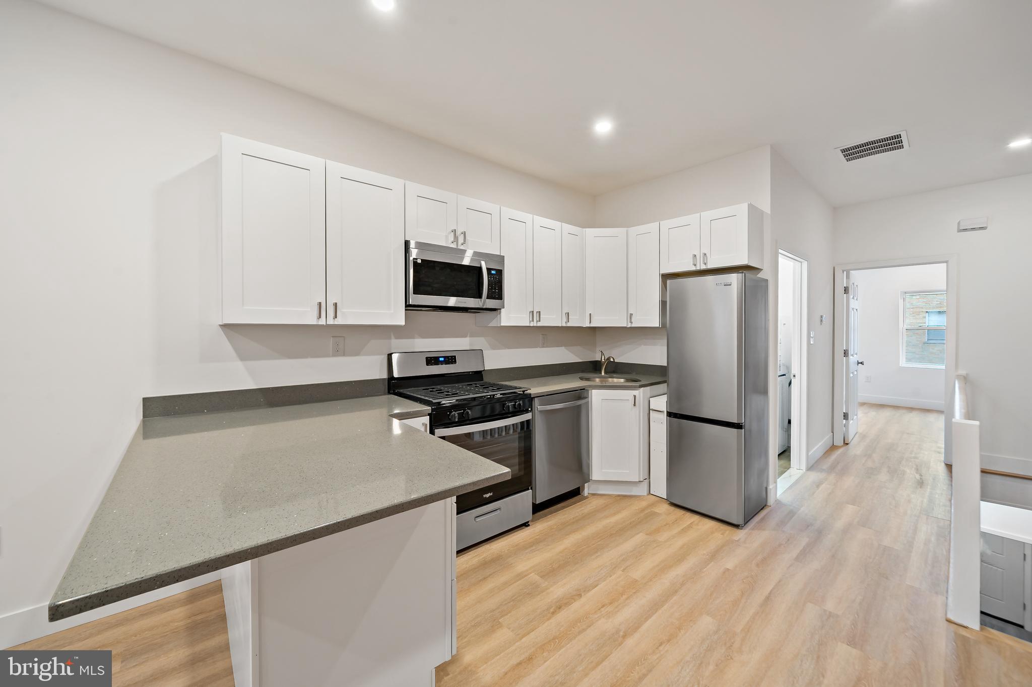 NEWBOLD - Residential Lease