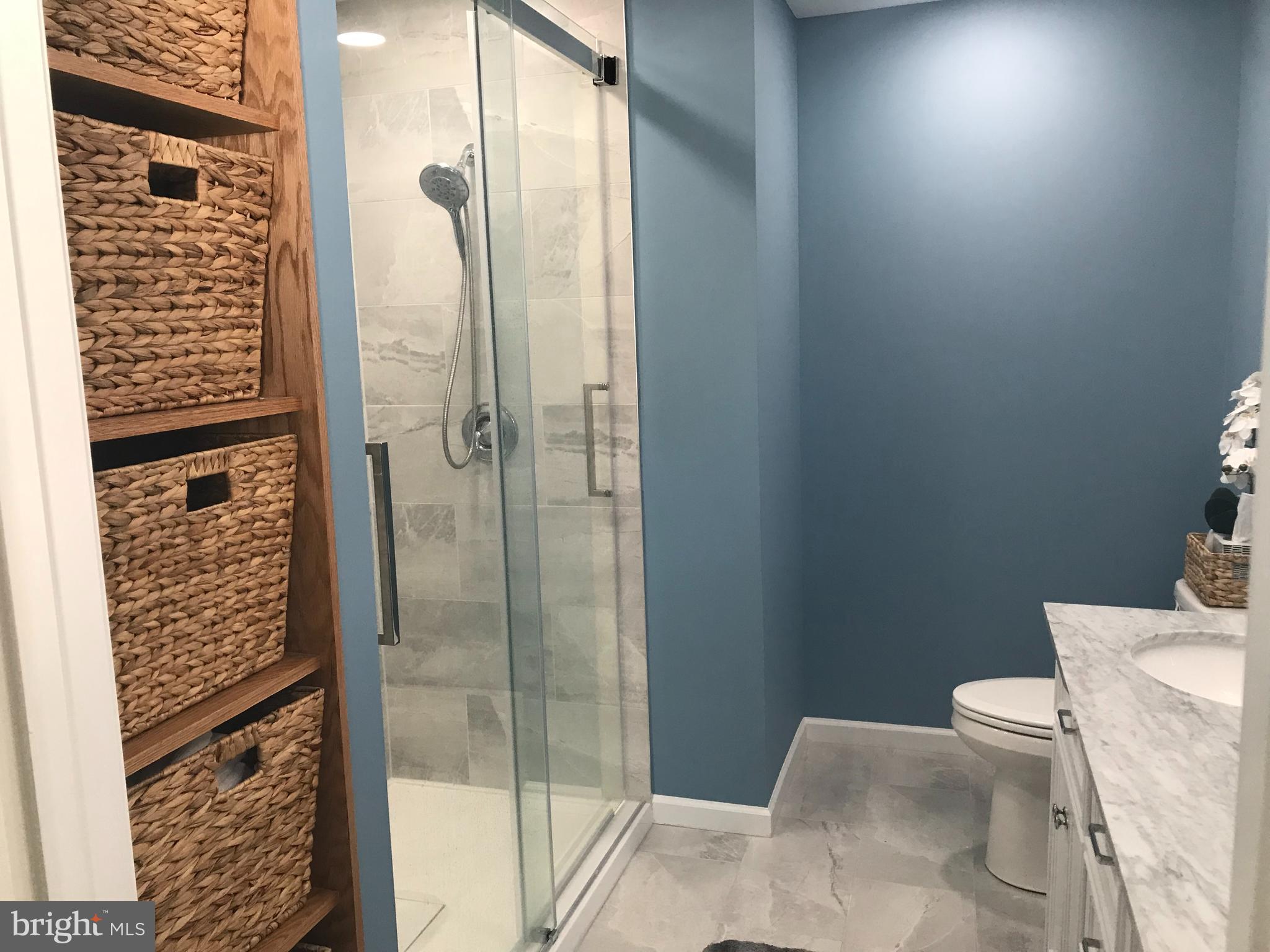 MAJORS CHOICE - Residential