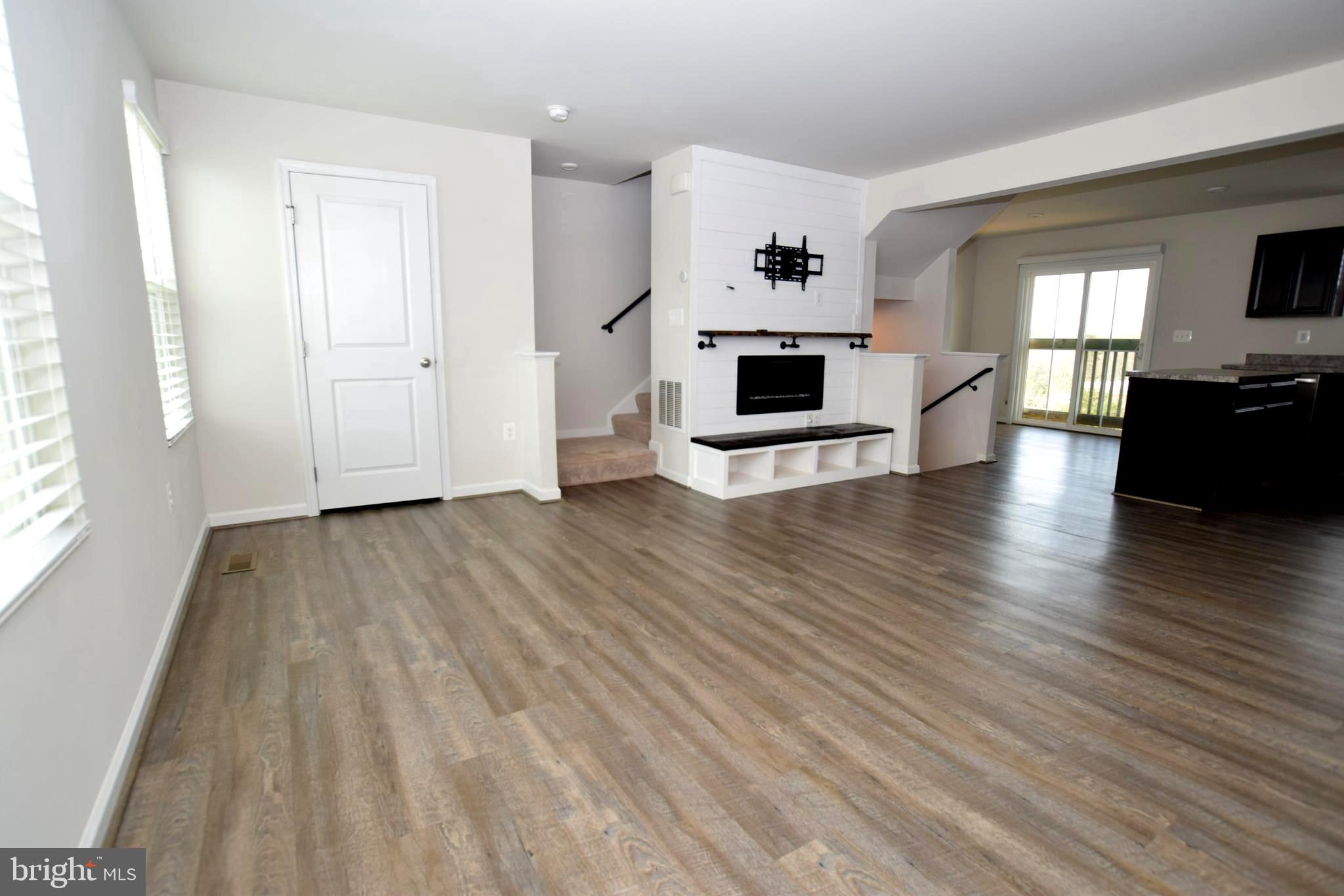 GERMANNA HEIGHTS - Residential Lease