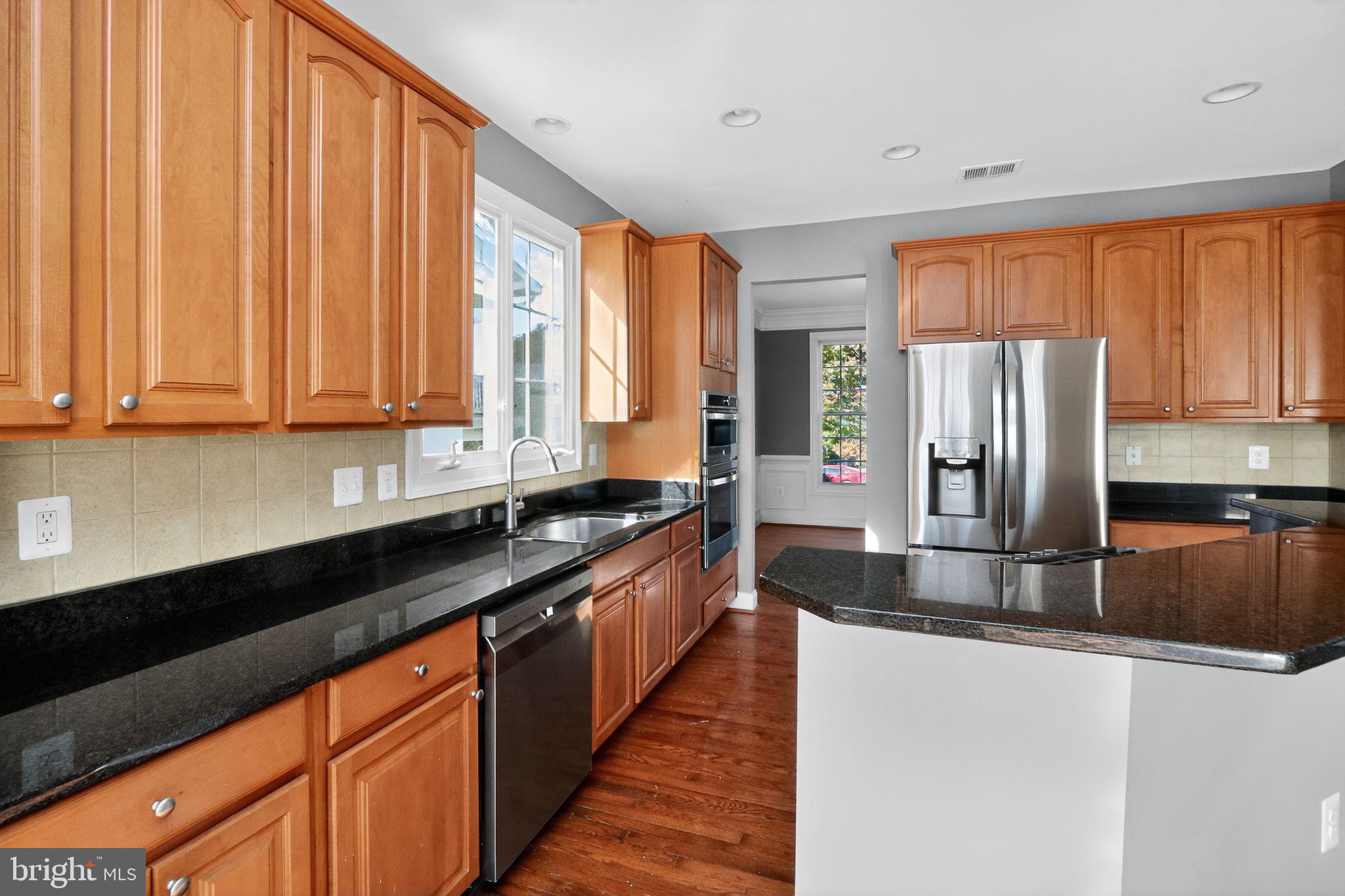 PORT POTOMAC - Residential