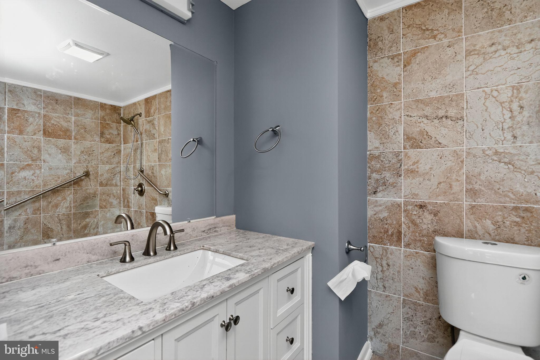 PORT POTOMAC - Residential