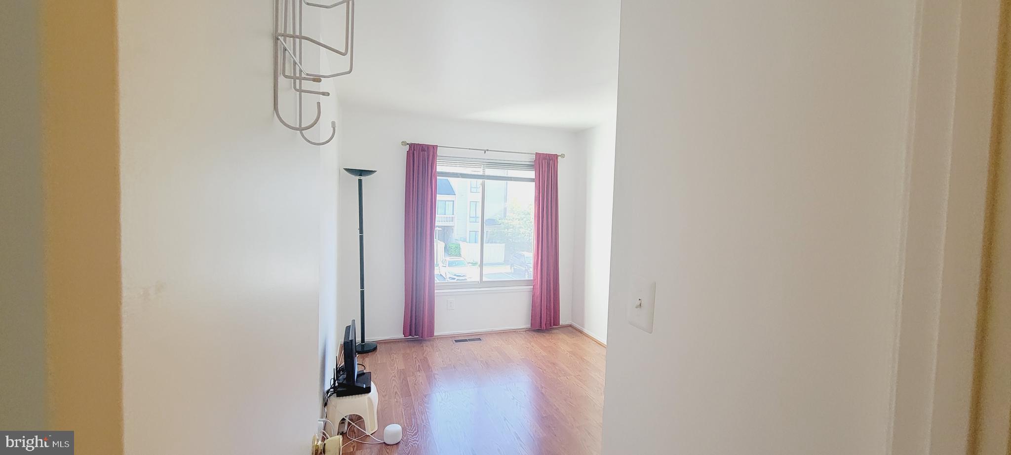 CLUBSIDE - Residential