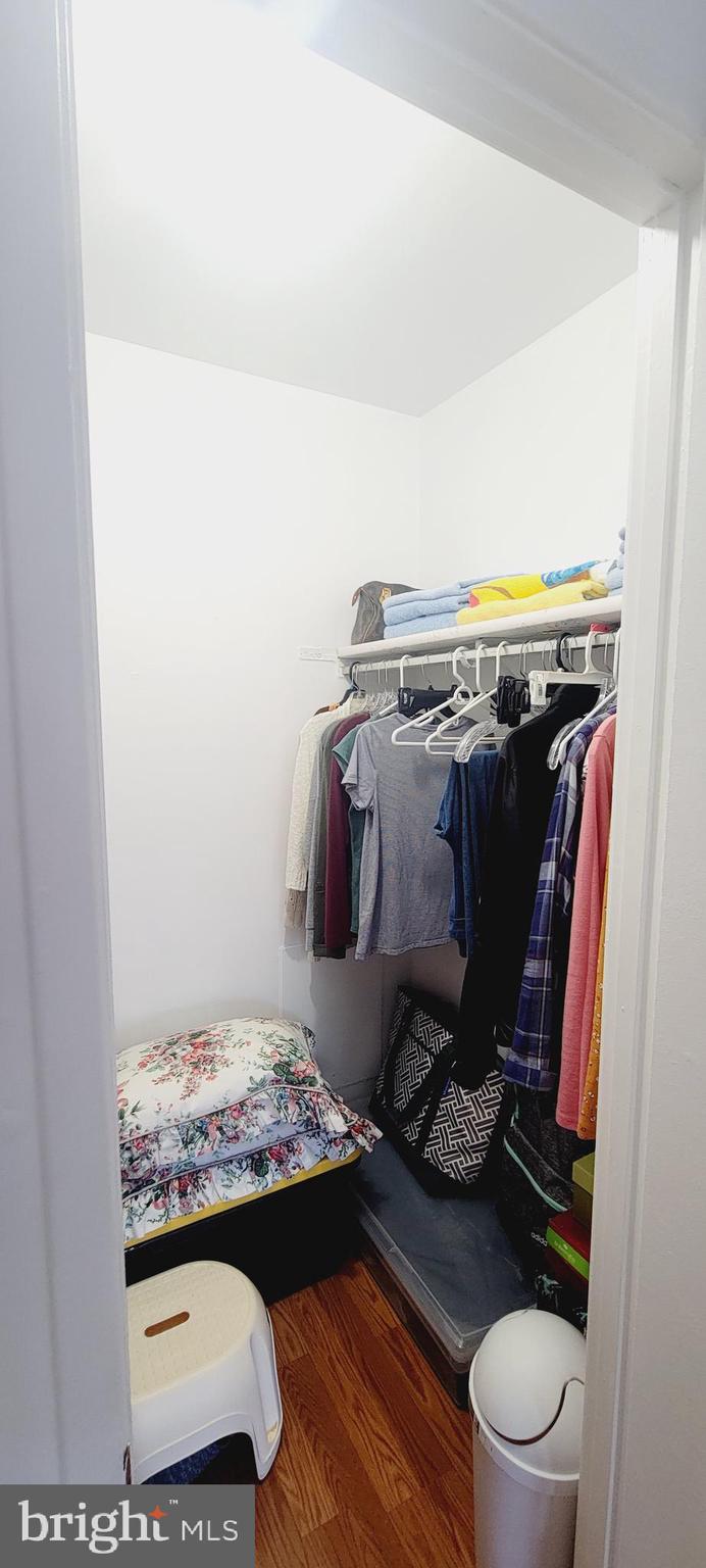 CLUBSIDE - Residential