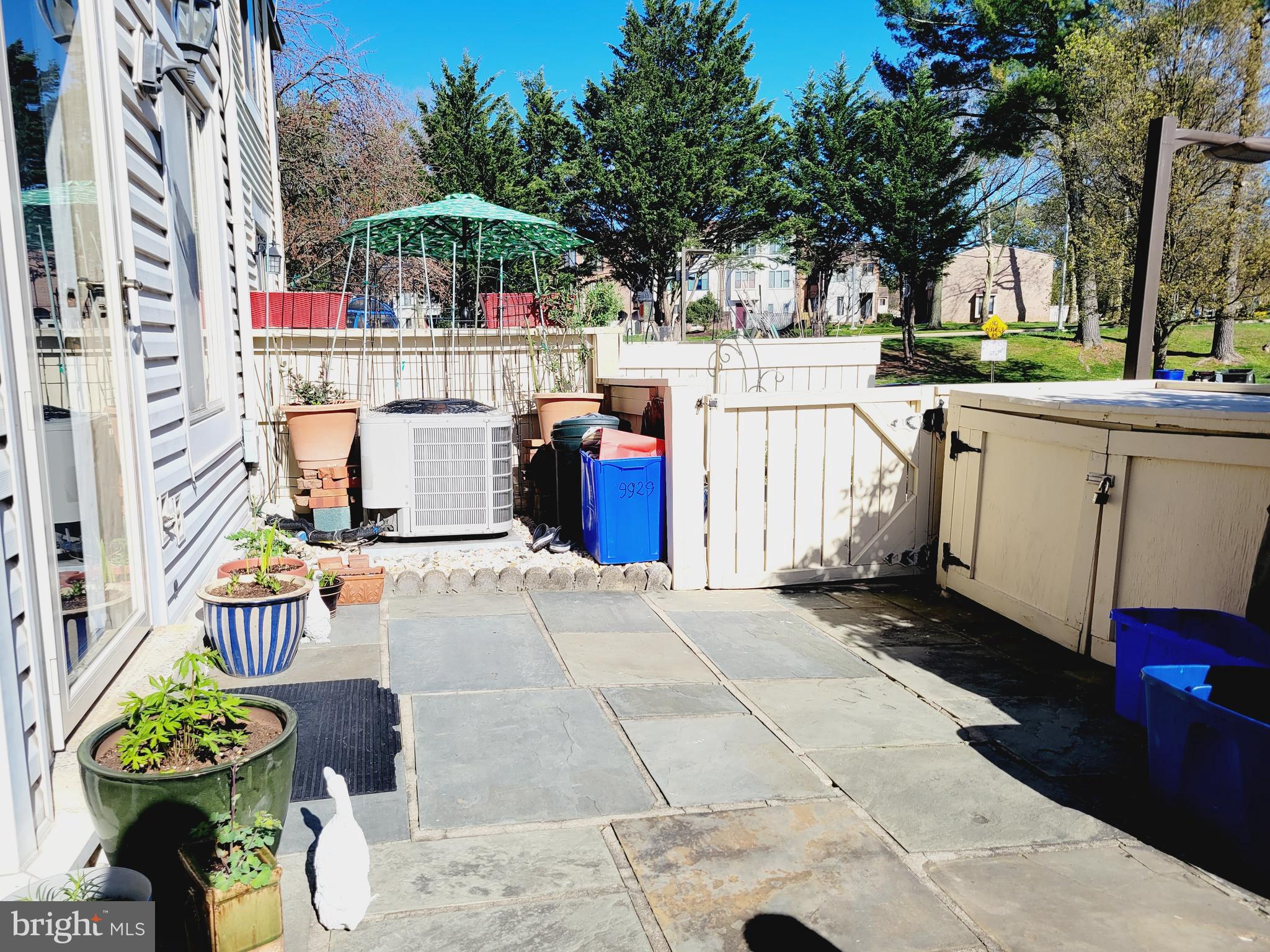 CLUBSIDE - Residential