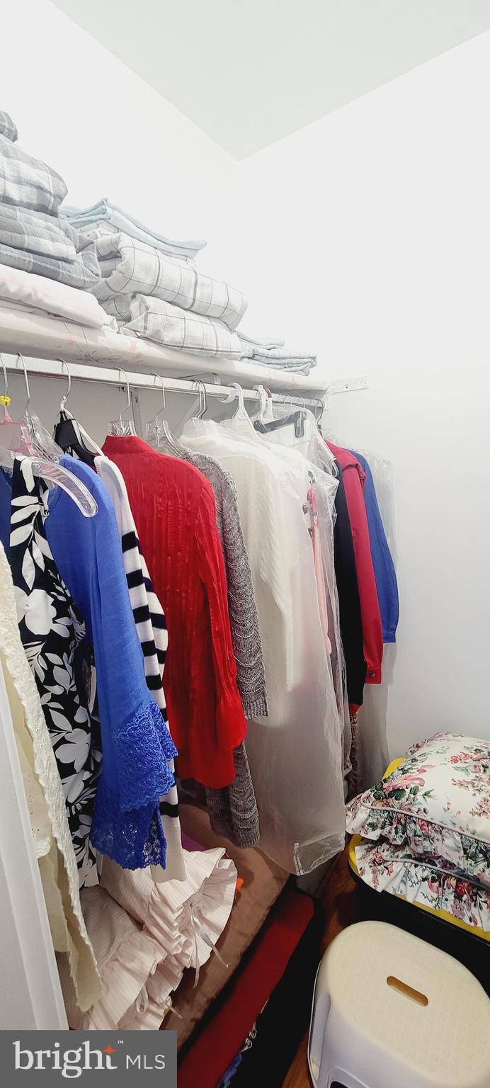 CLUBSIDE - Residential