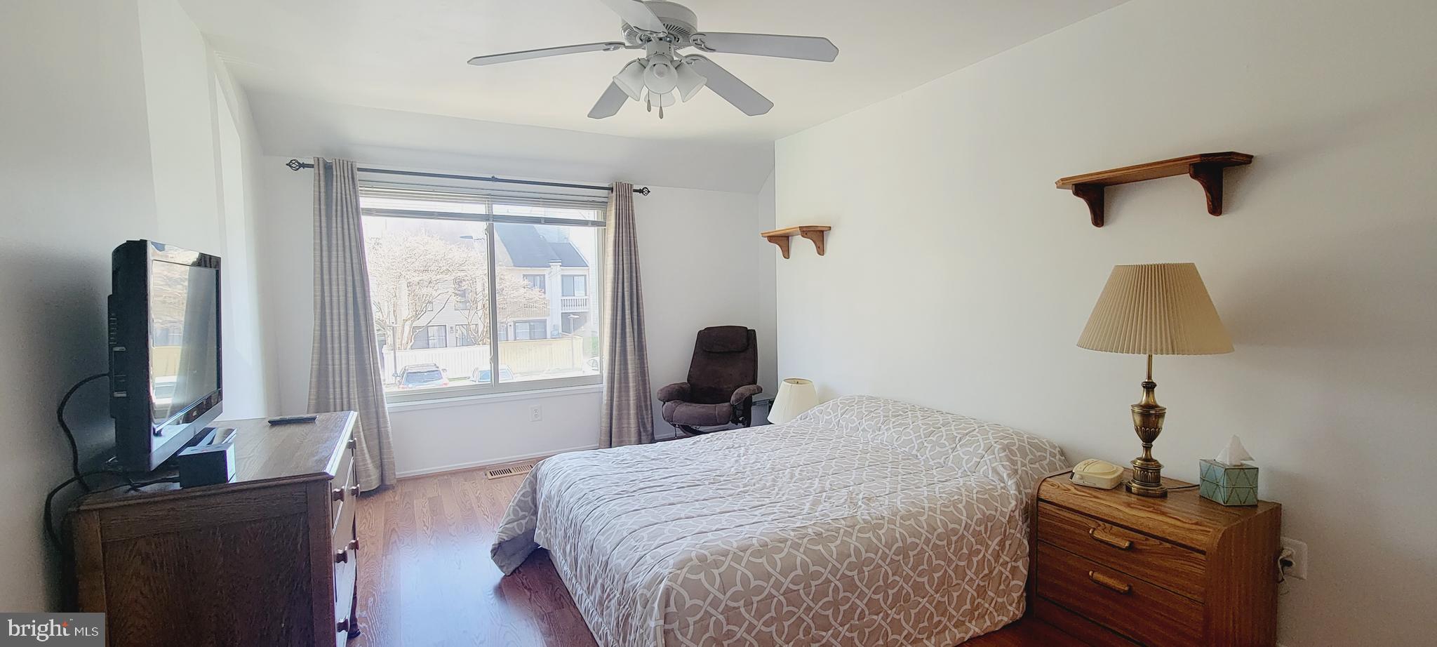 CLUBSIDE - Residential