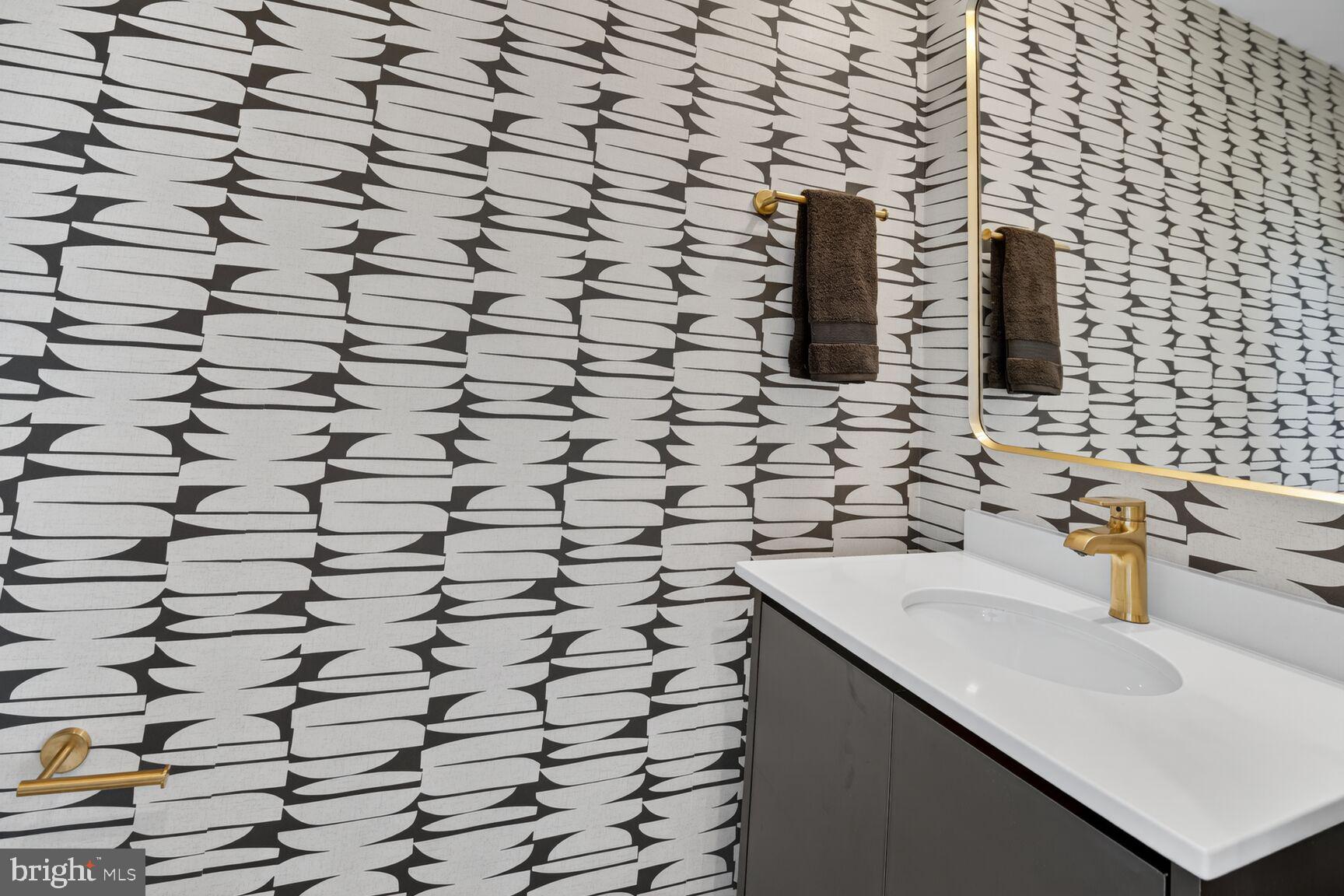 STRATHMORE VIEW - Residential