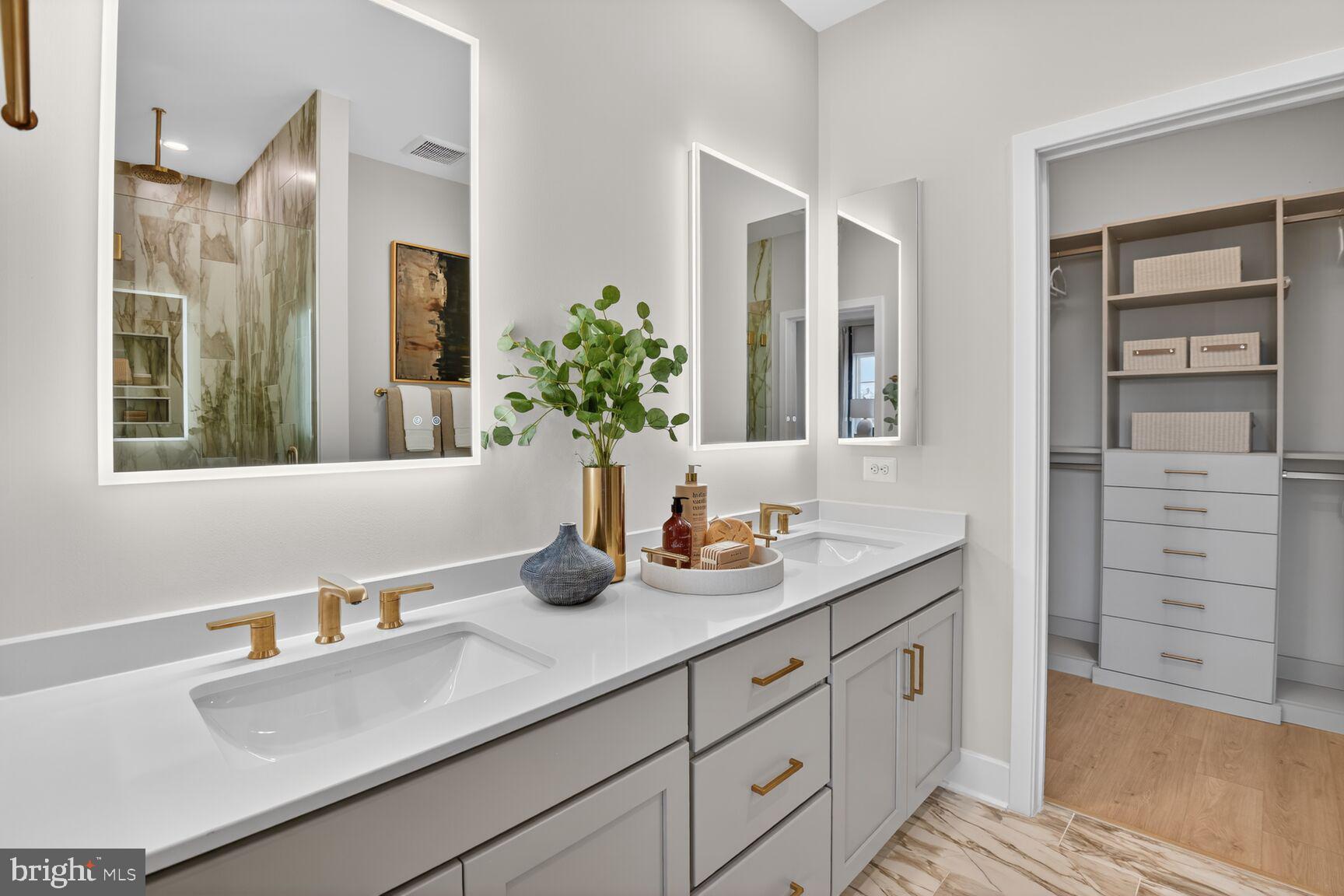 STRATHMORE VIEW - Residential