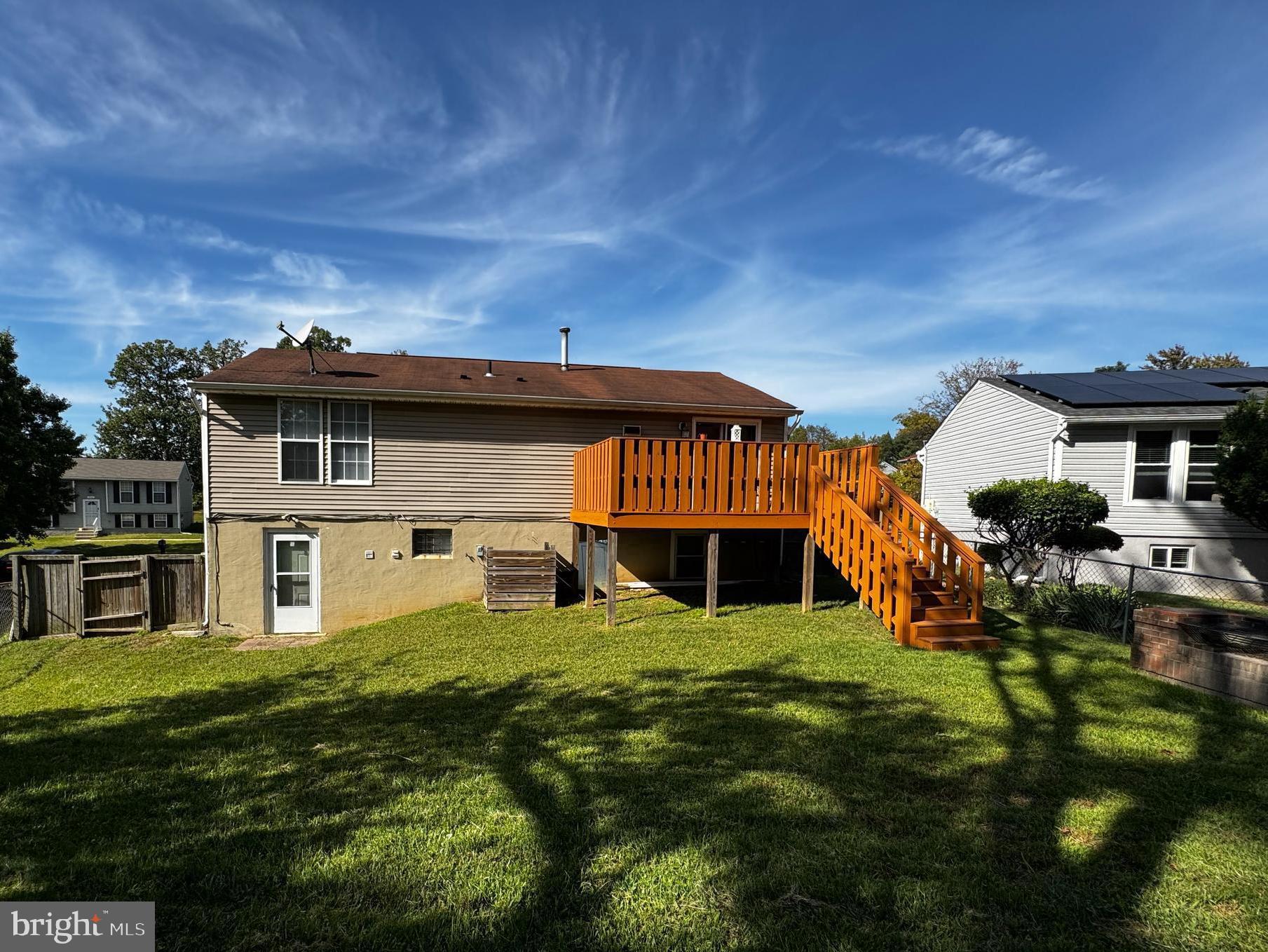 CORAL HILLS - Residential Lease