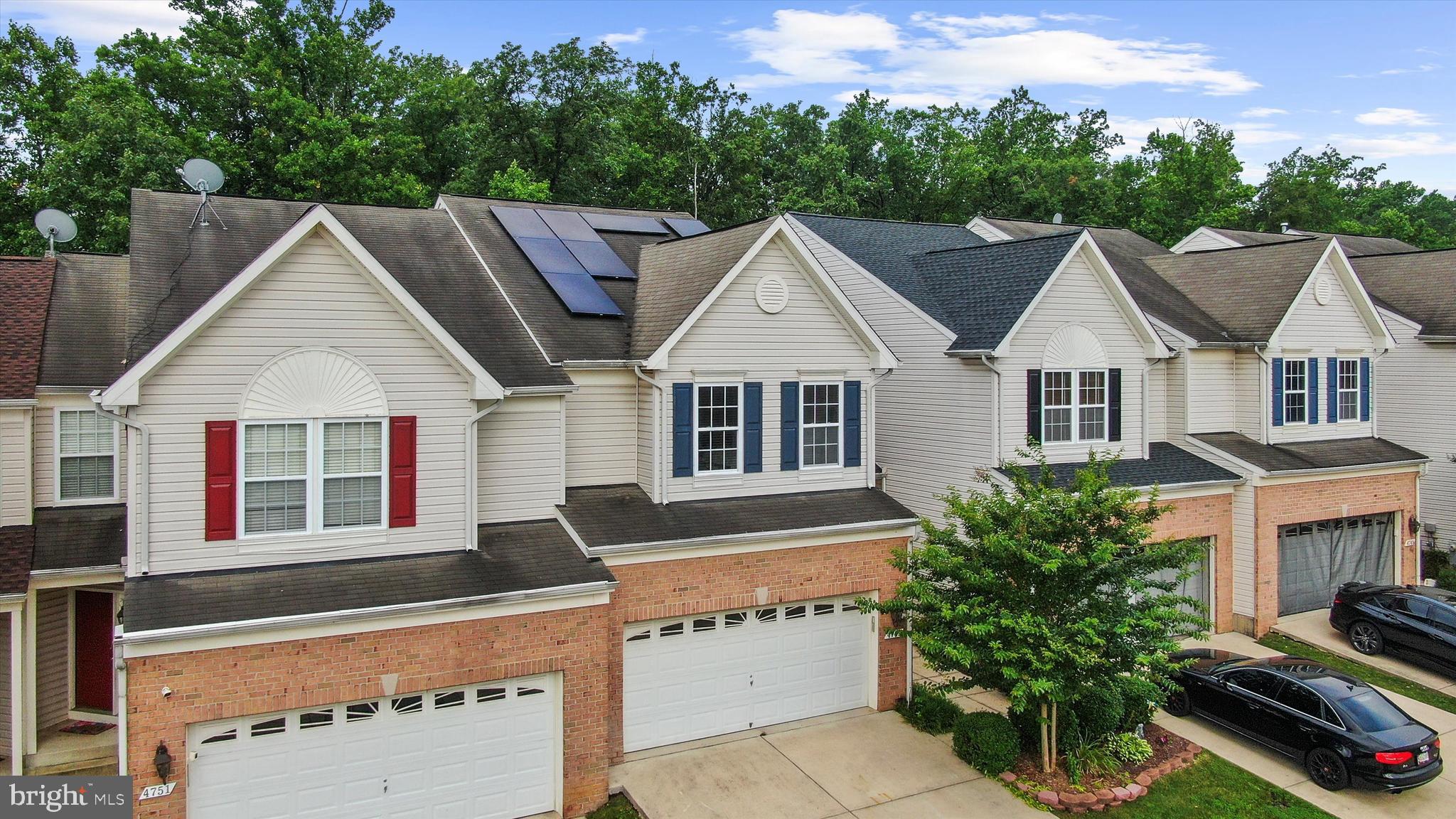 4749 THISTLE HILL DRIVE