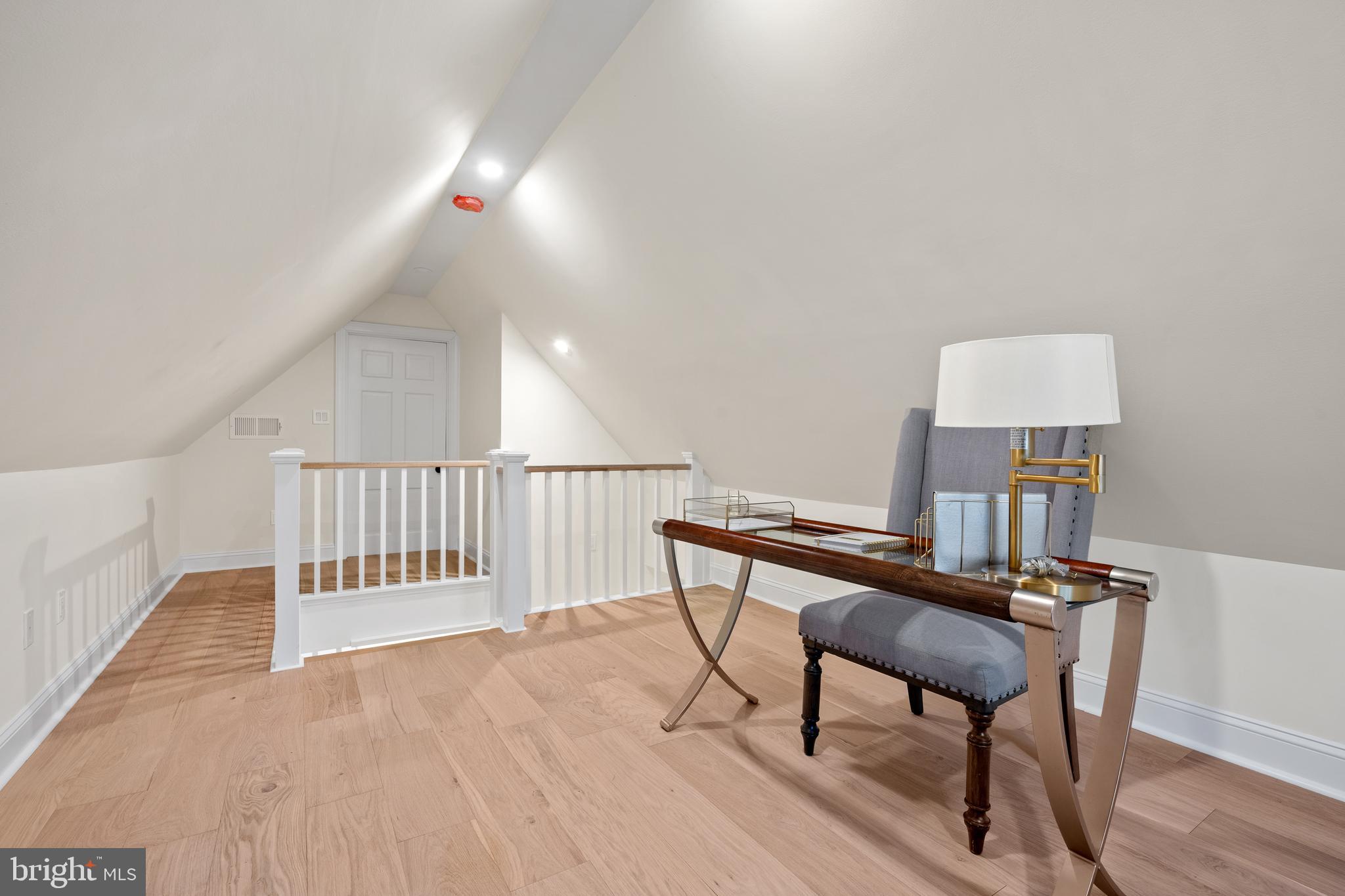 SOUTH WAYNE - Residential