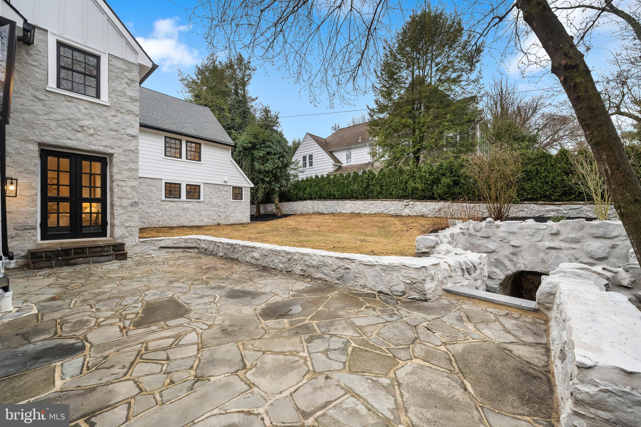 SOUTH WAYNE - Residential