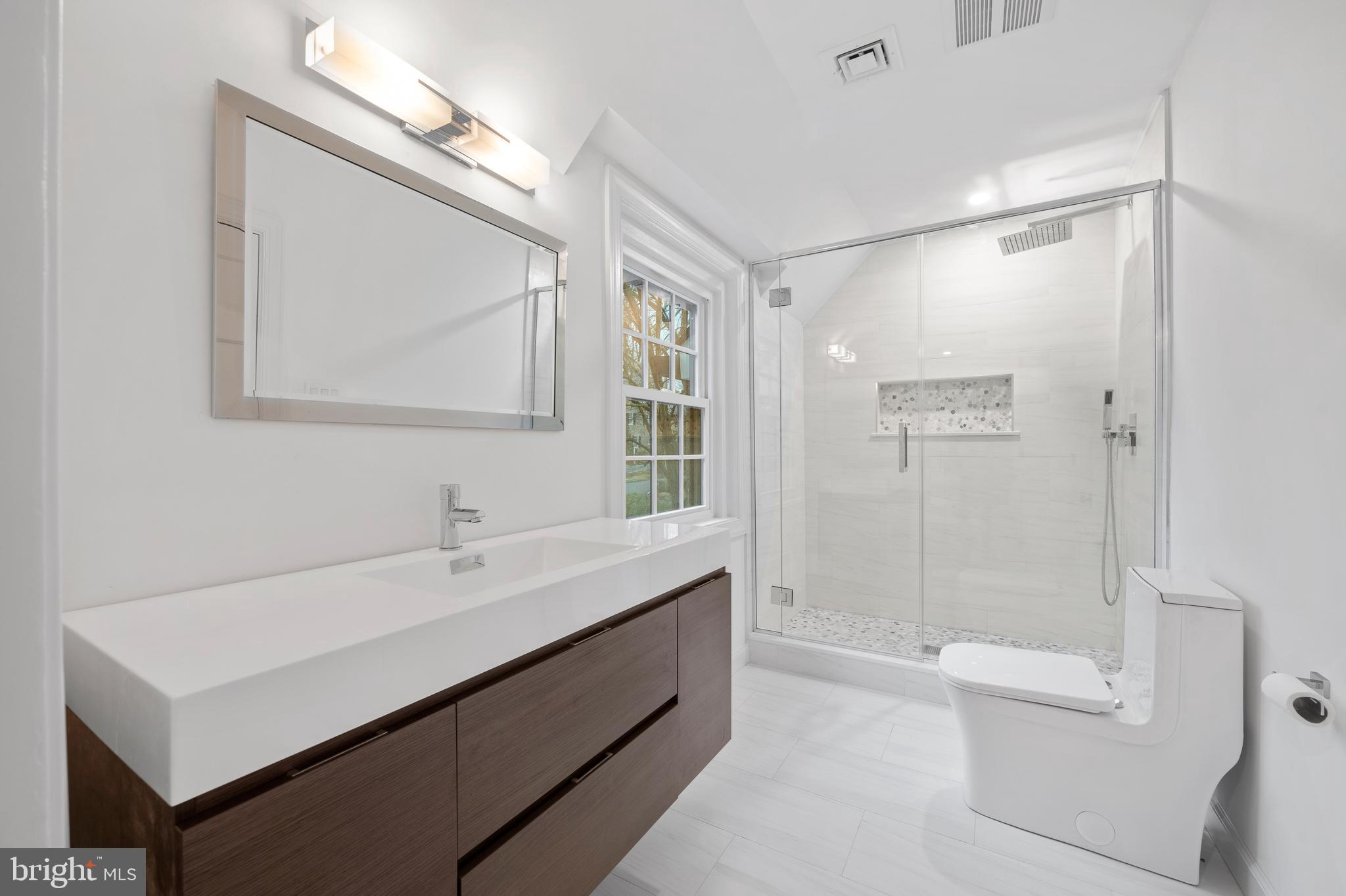 SOUTH WAYNE - Residential