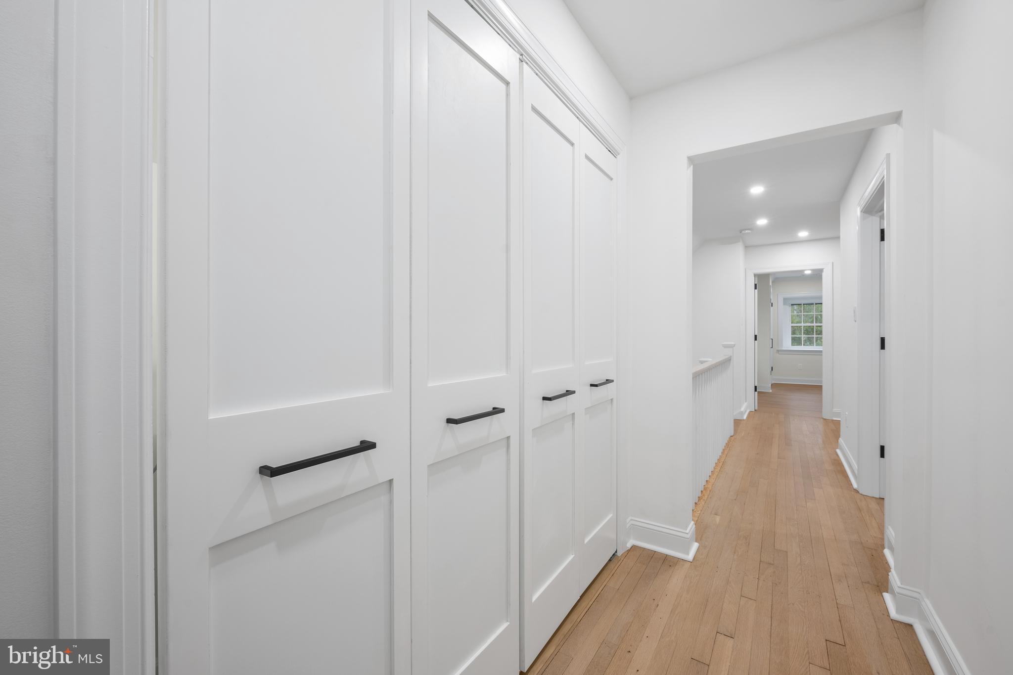 SOUTH WAYNE - Residential