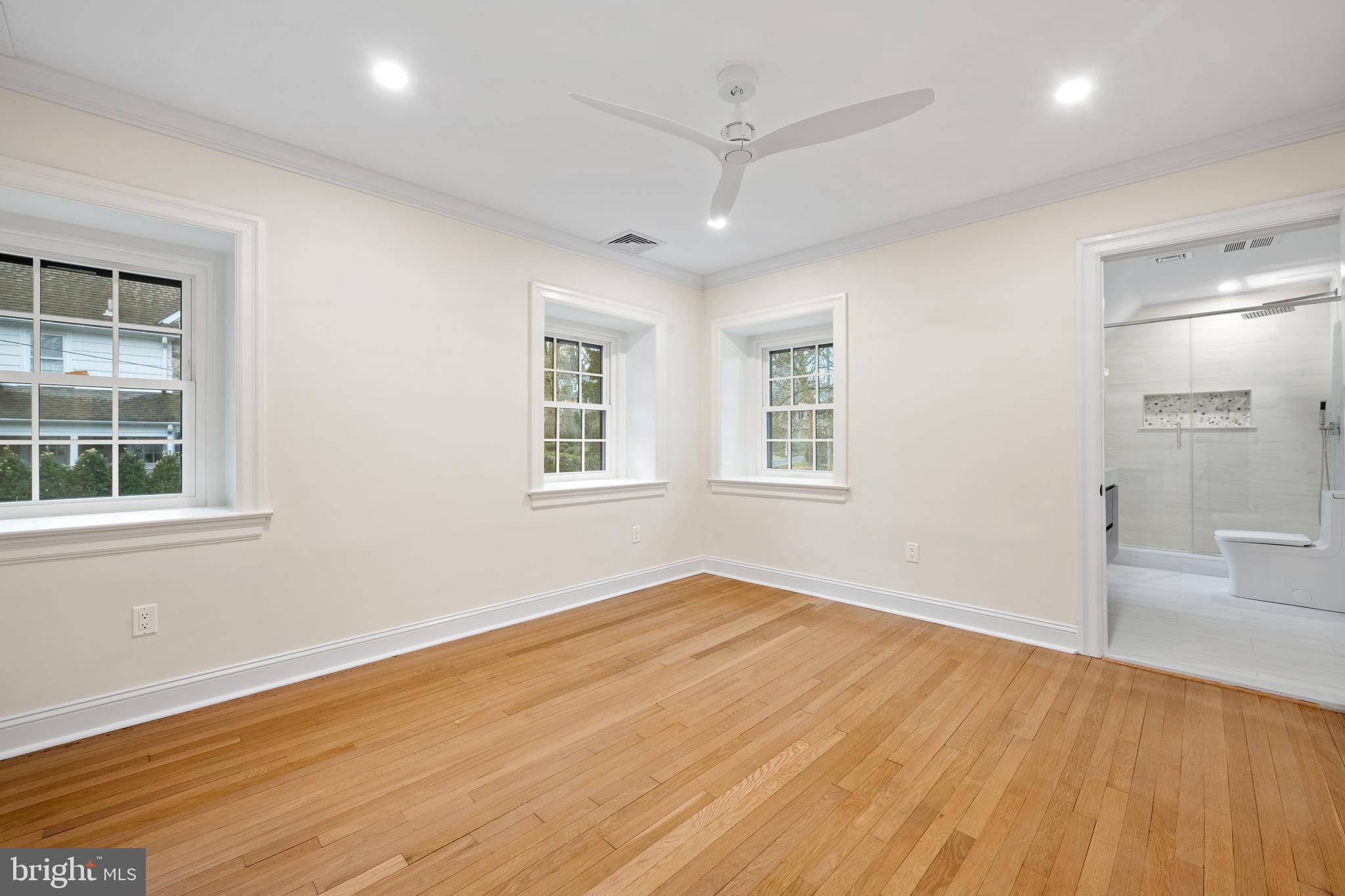 SOUTH WAYNE - Residential