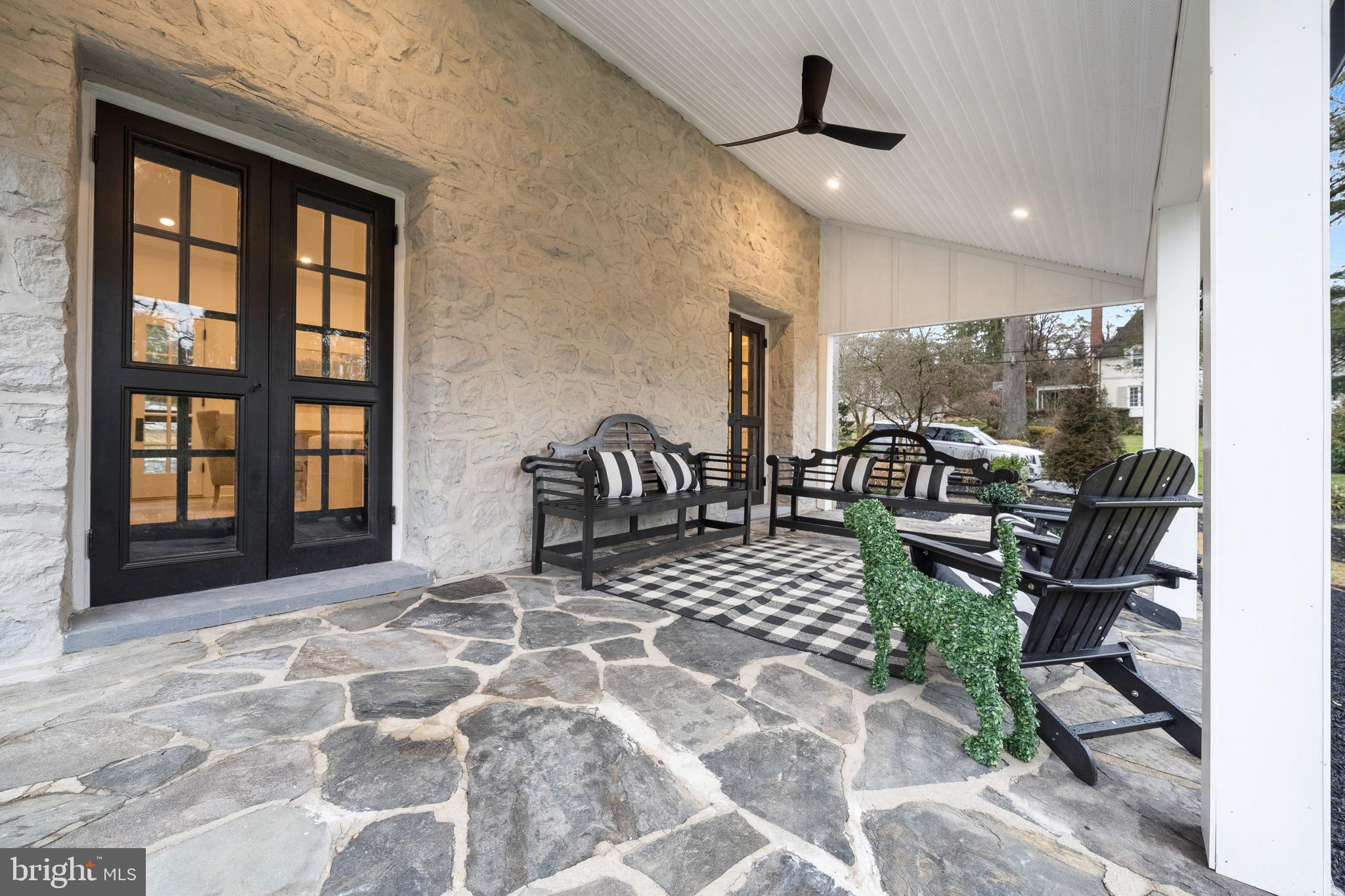 SOUTH WAYNE - Residential