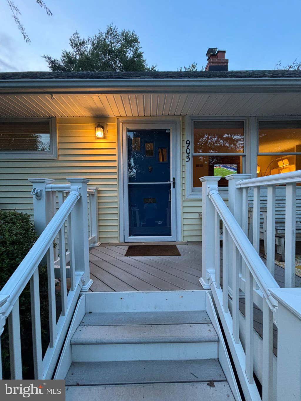Photo of 905 Robin Road, SILVER SPRING, MD 20901 (MLS # MDMC2251242)
